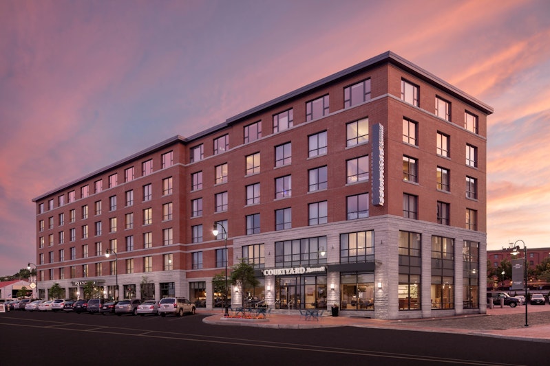 Courtyard by Marriott Portland Downtown/Waterfront