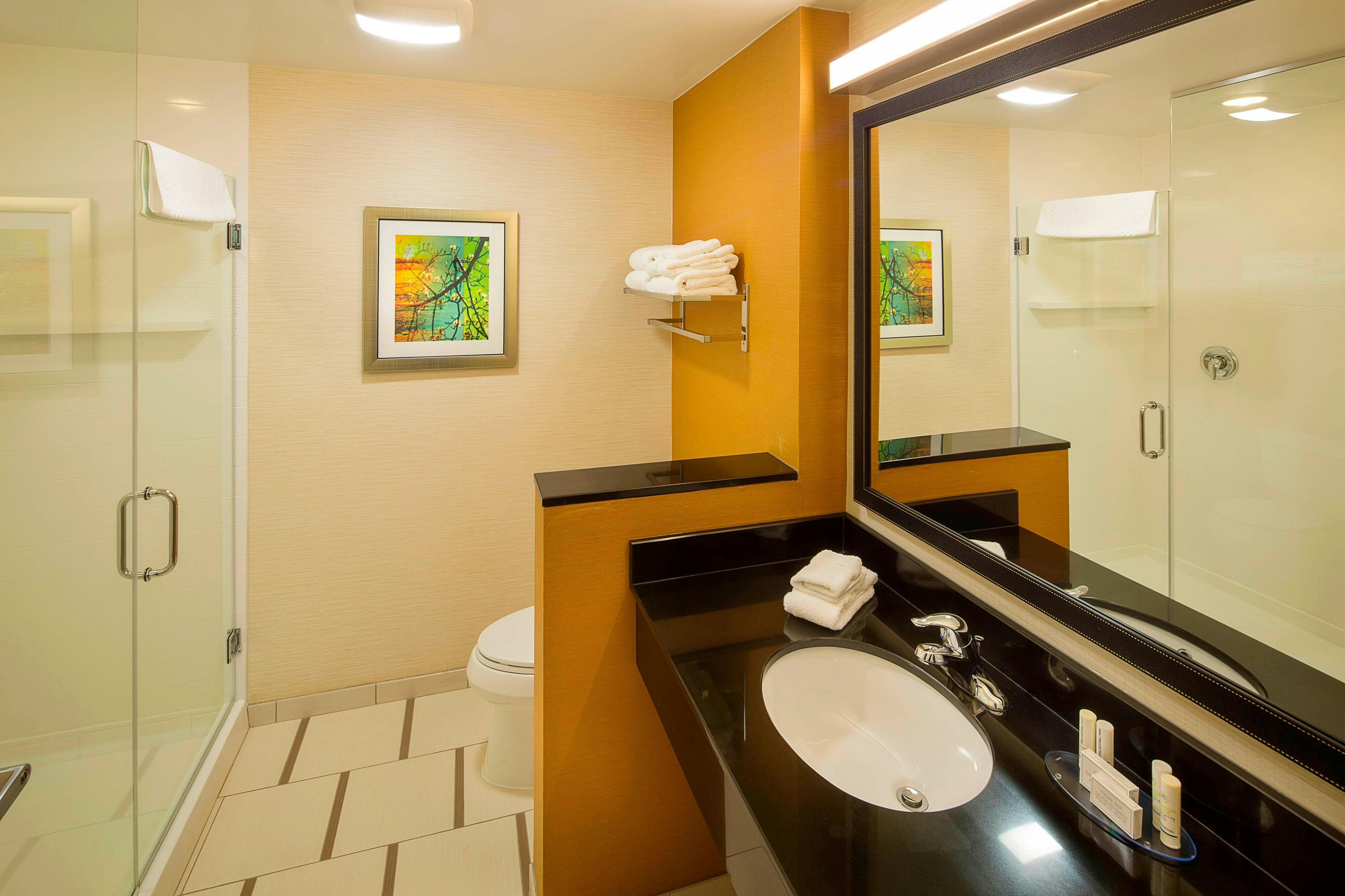 Fairfield by Marriott Inn & Suites Monaca