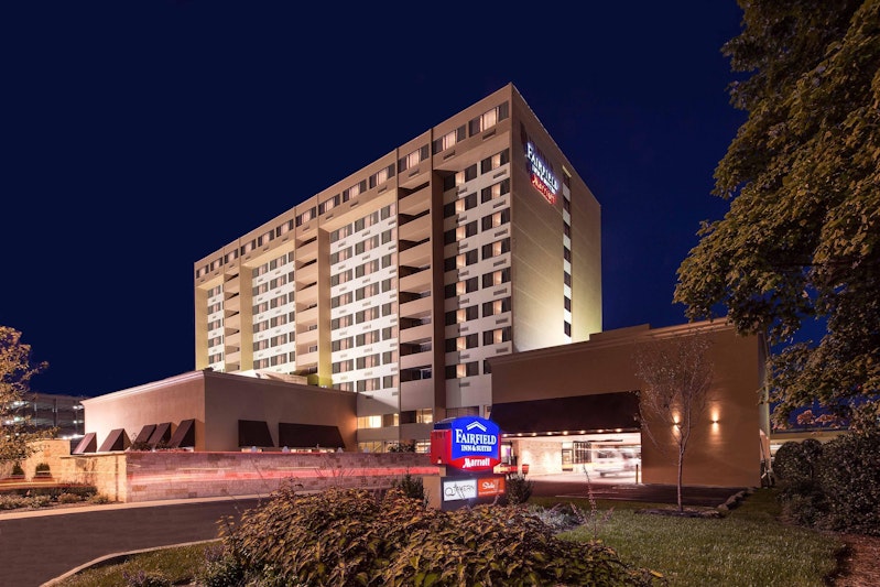 Fairfield by Marriott Inn & Suites Charlotte Uptown