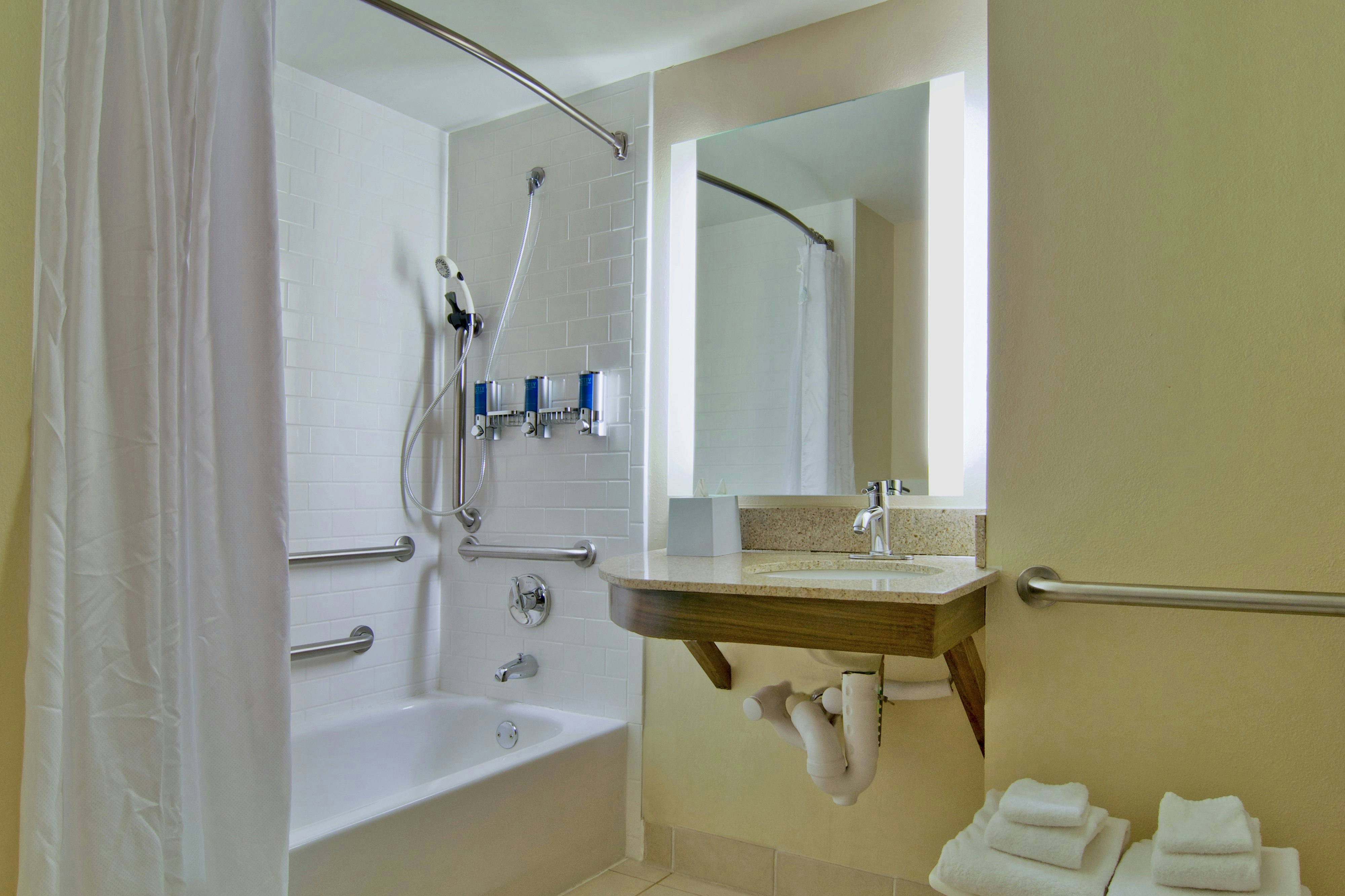 Four Points by Sheraton Nashville Airport