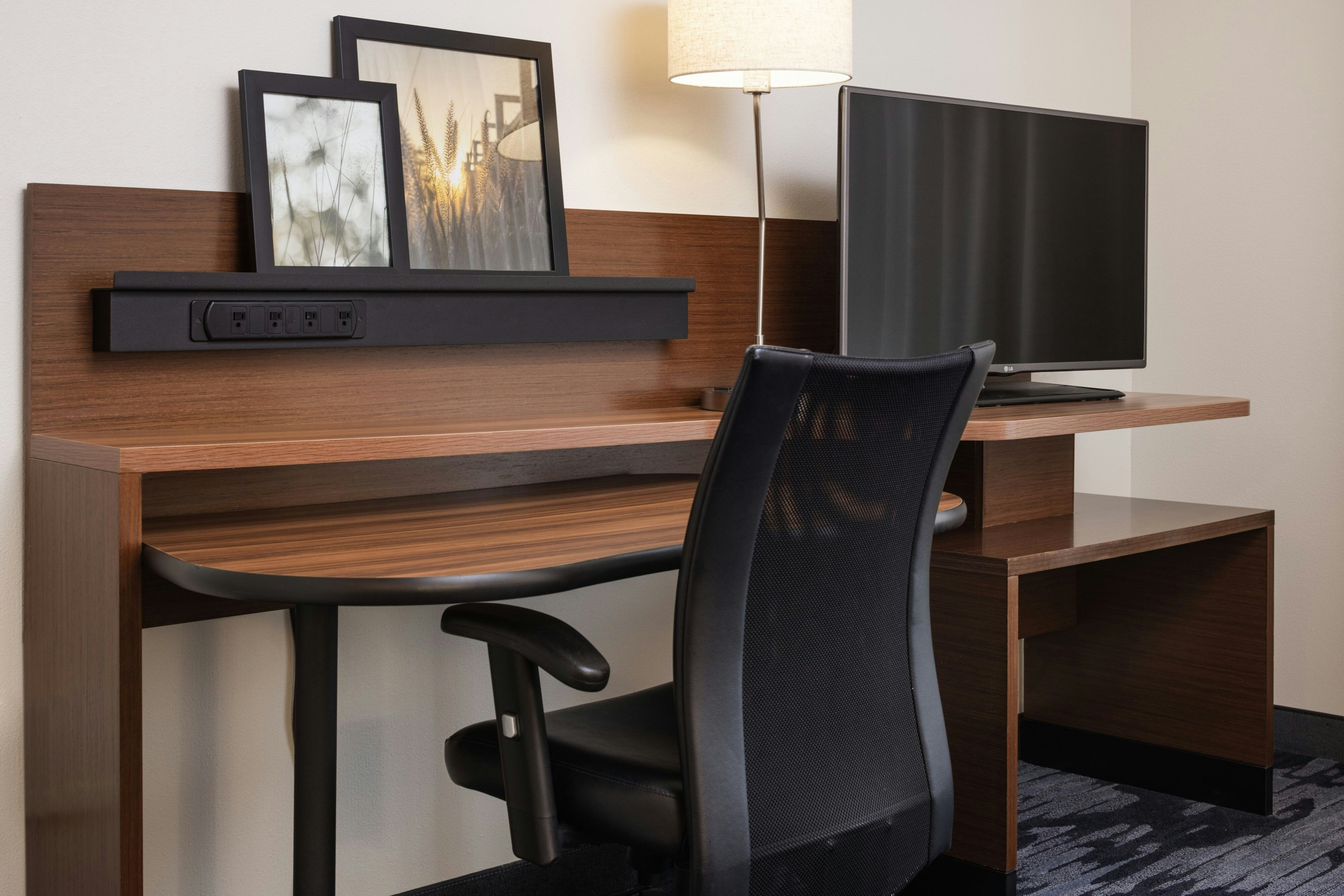 Fairfield by Marriott Inn & Suites Waterloo Cedar Falls