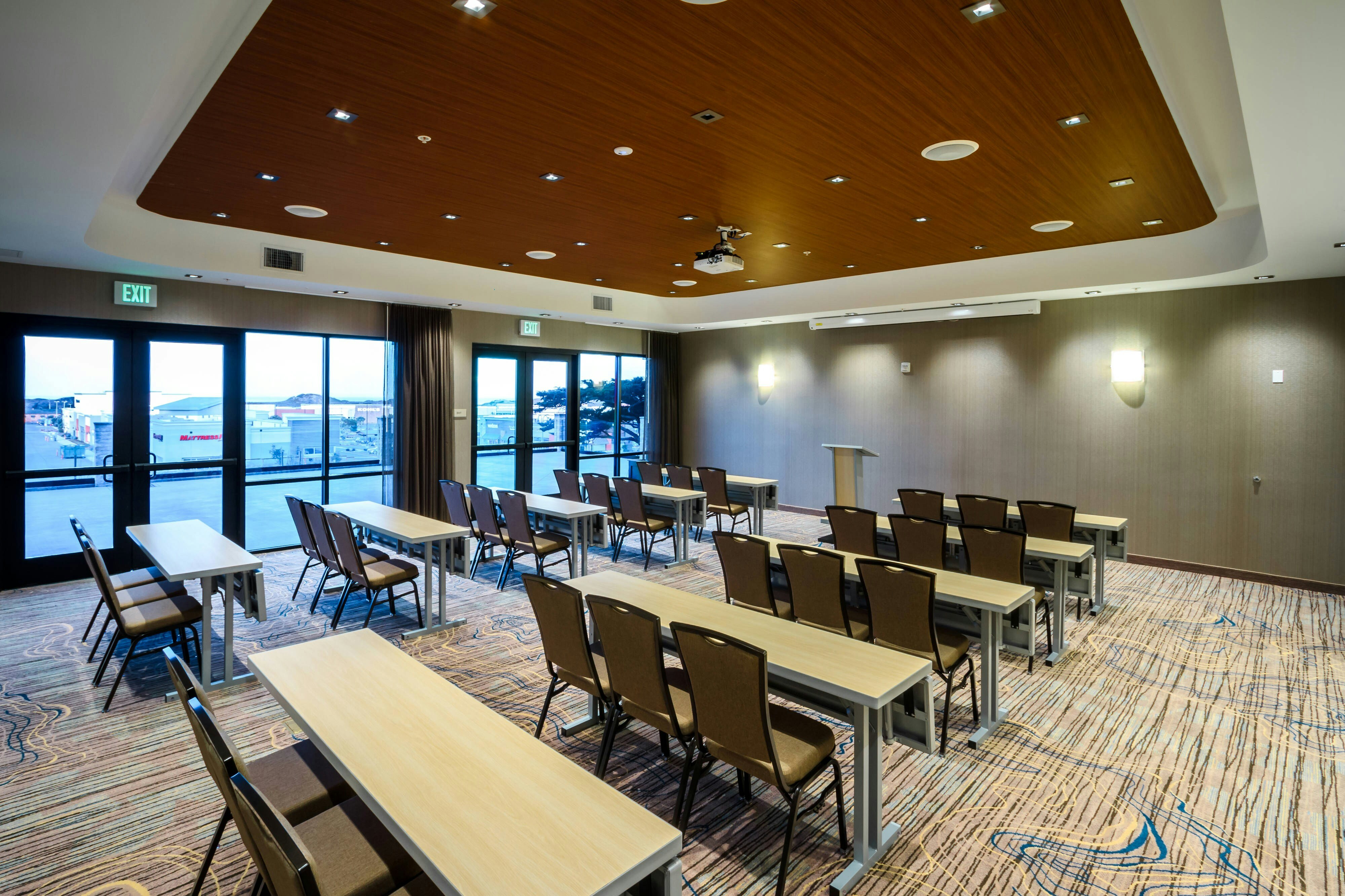 SpringHill Suites by Marriott The Dunes On Monterey Bay