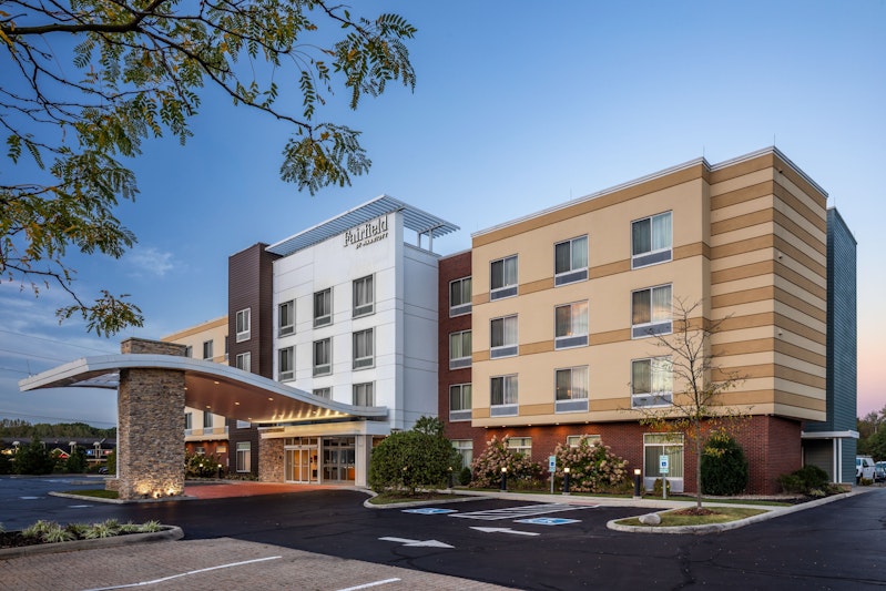 Fairfield by Marriott Inn & Suites Akron Stow