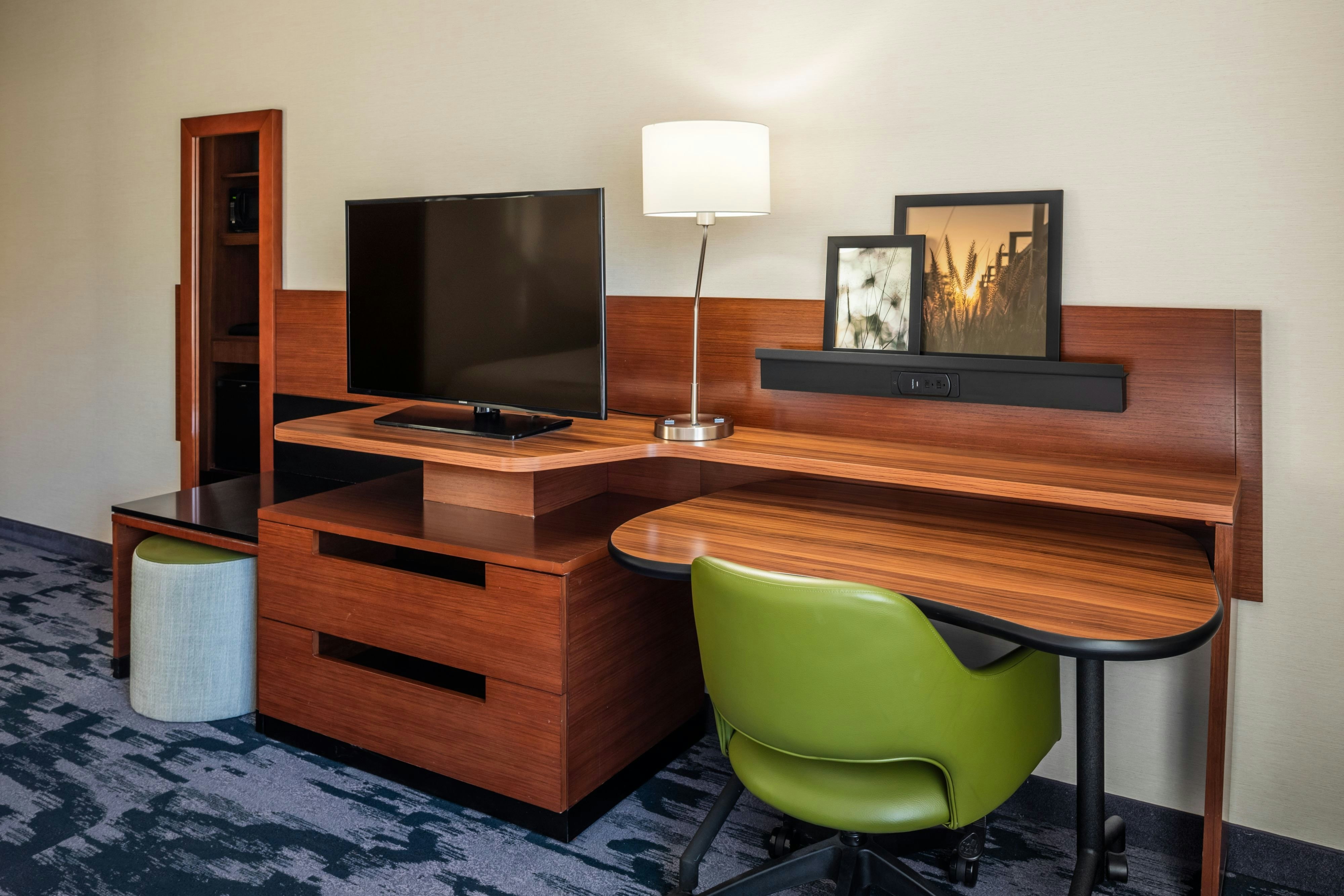 Fairfield by Marriott Inn & Suites Akron Stow