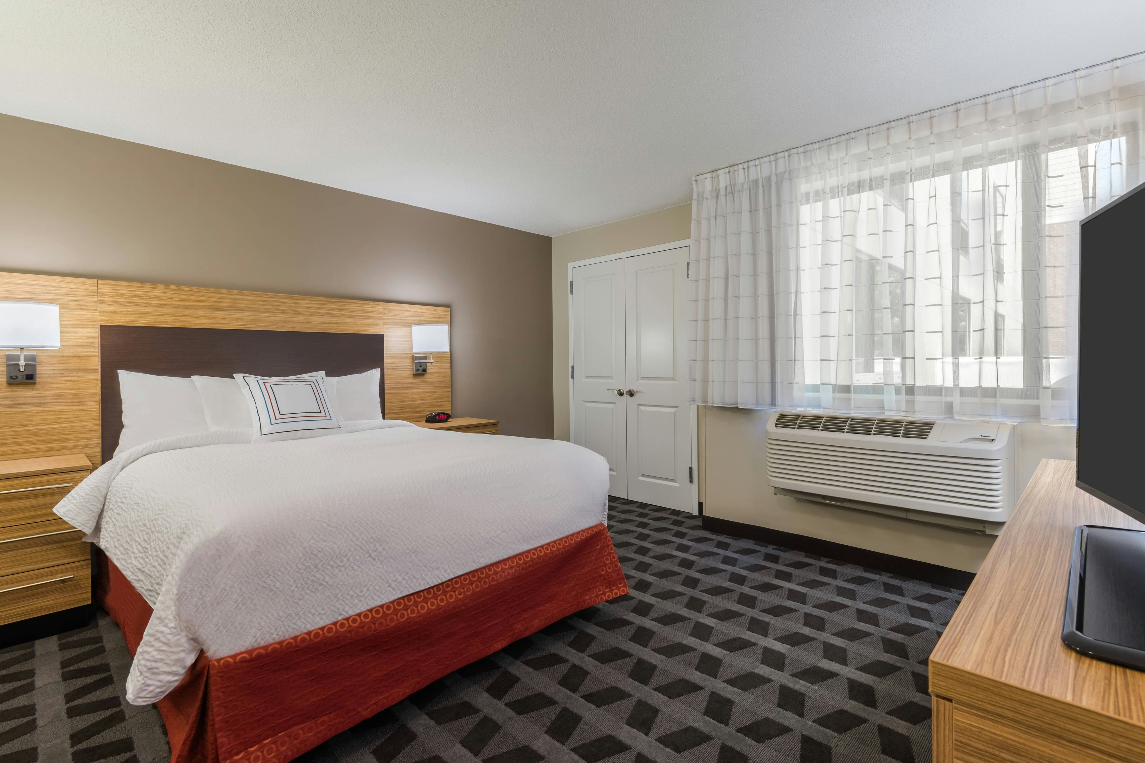 TownePlace Suites by Marriott Latham Albany Airport