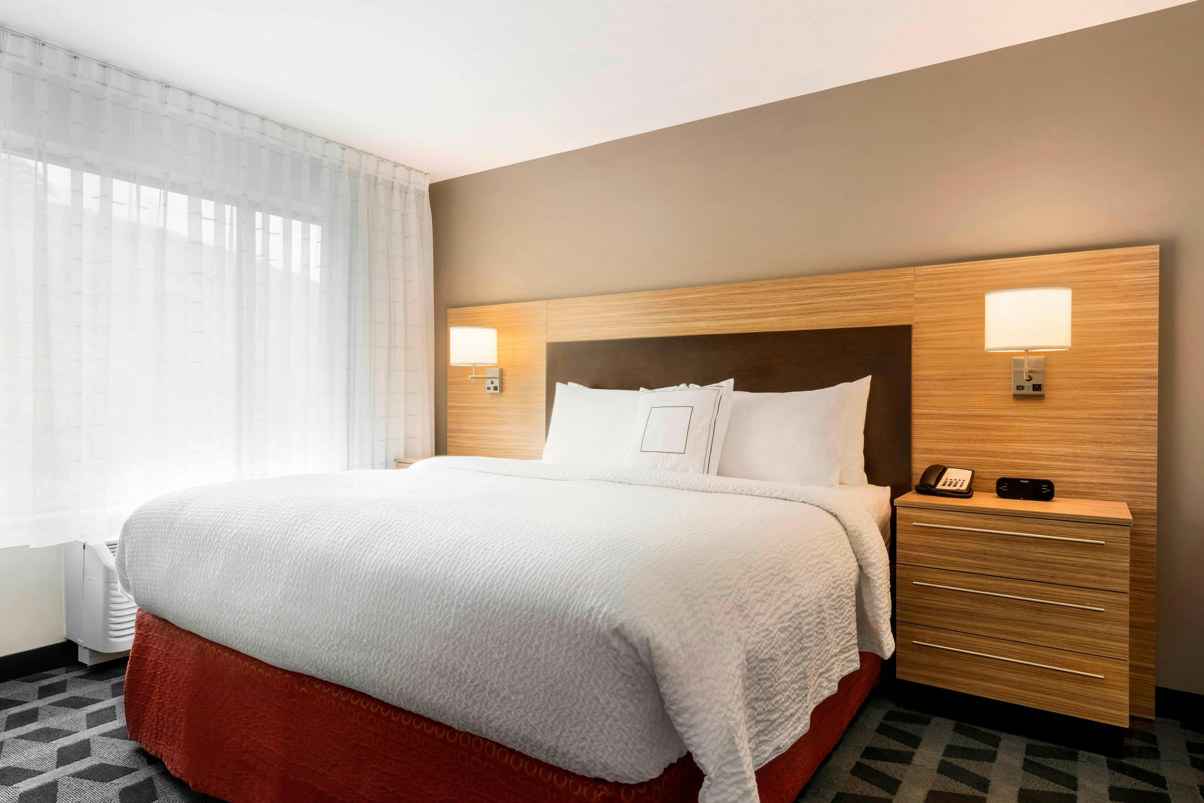 TownePlace Suites by Marriott Pittsburgh Airport/Robinson Township