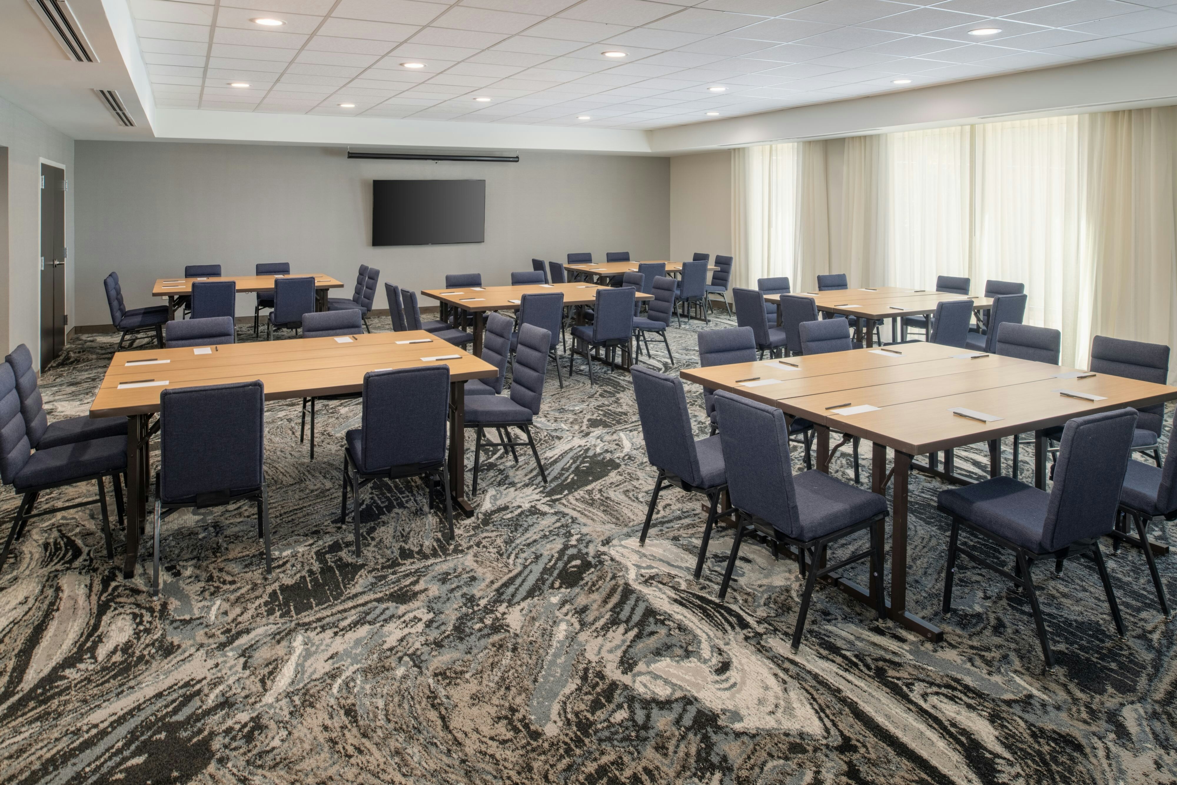Courtyard by Marriott Houston City Place