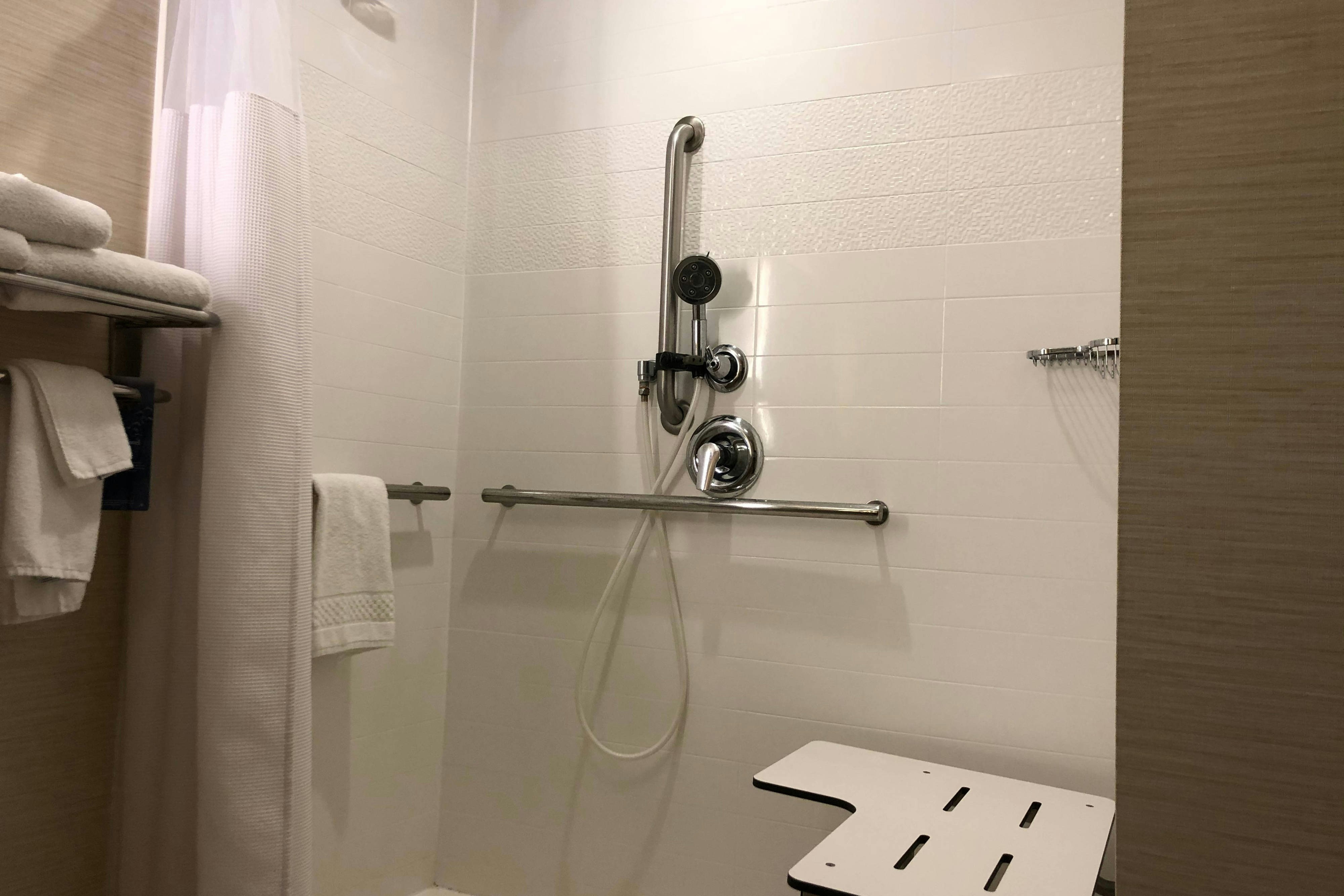 Fairfield by Marriott Inn & Suites Alexandria