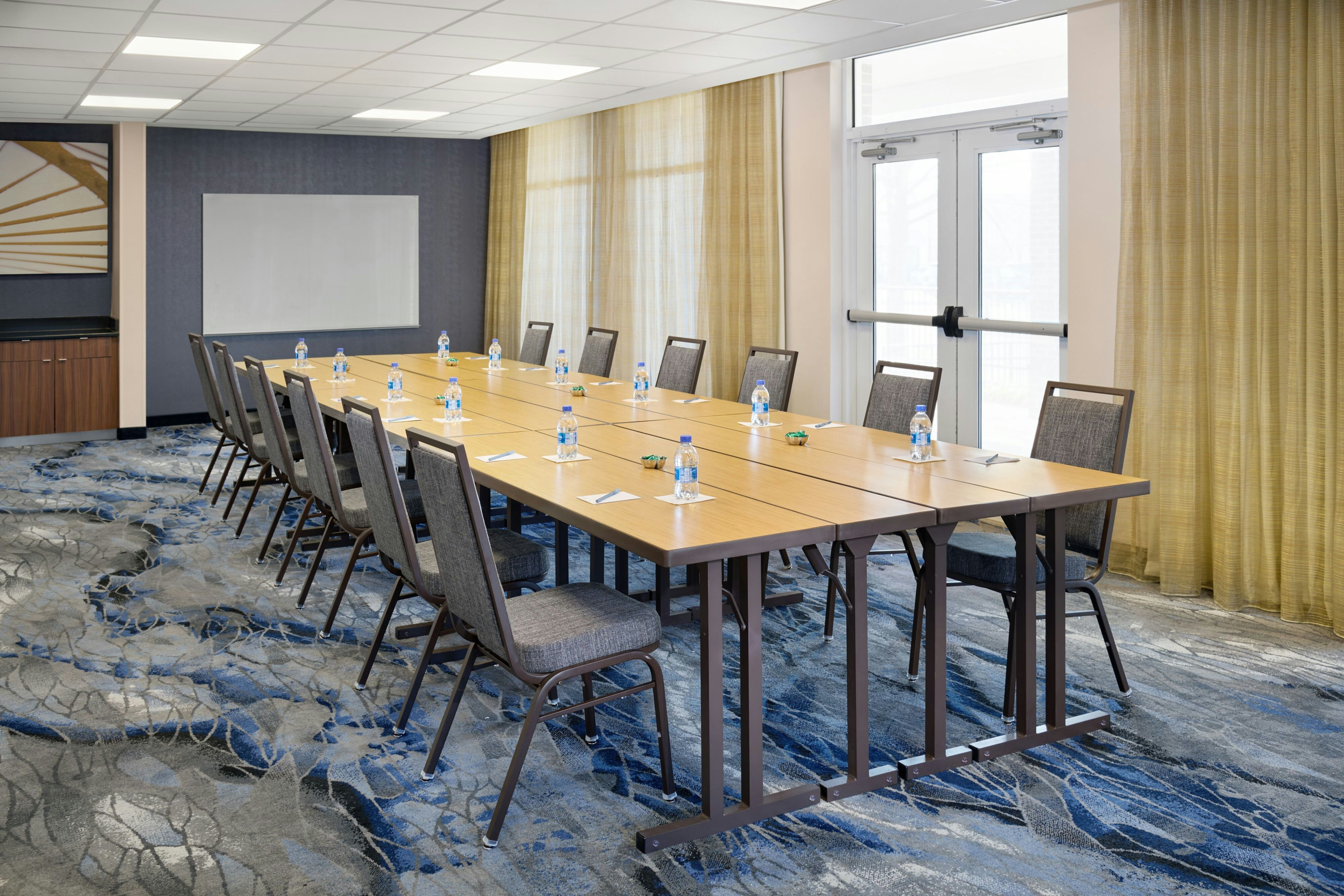 Fairfield by Marriott Inn & Suites Charlotte Airport