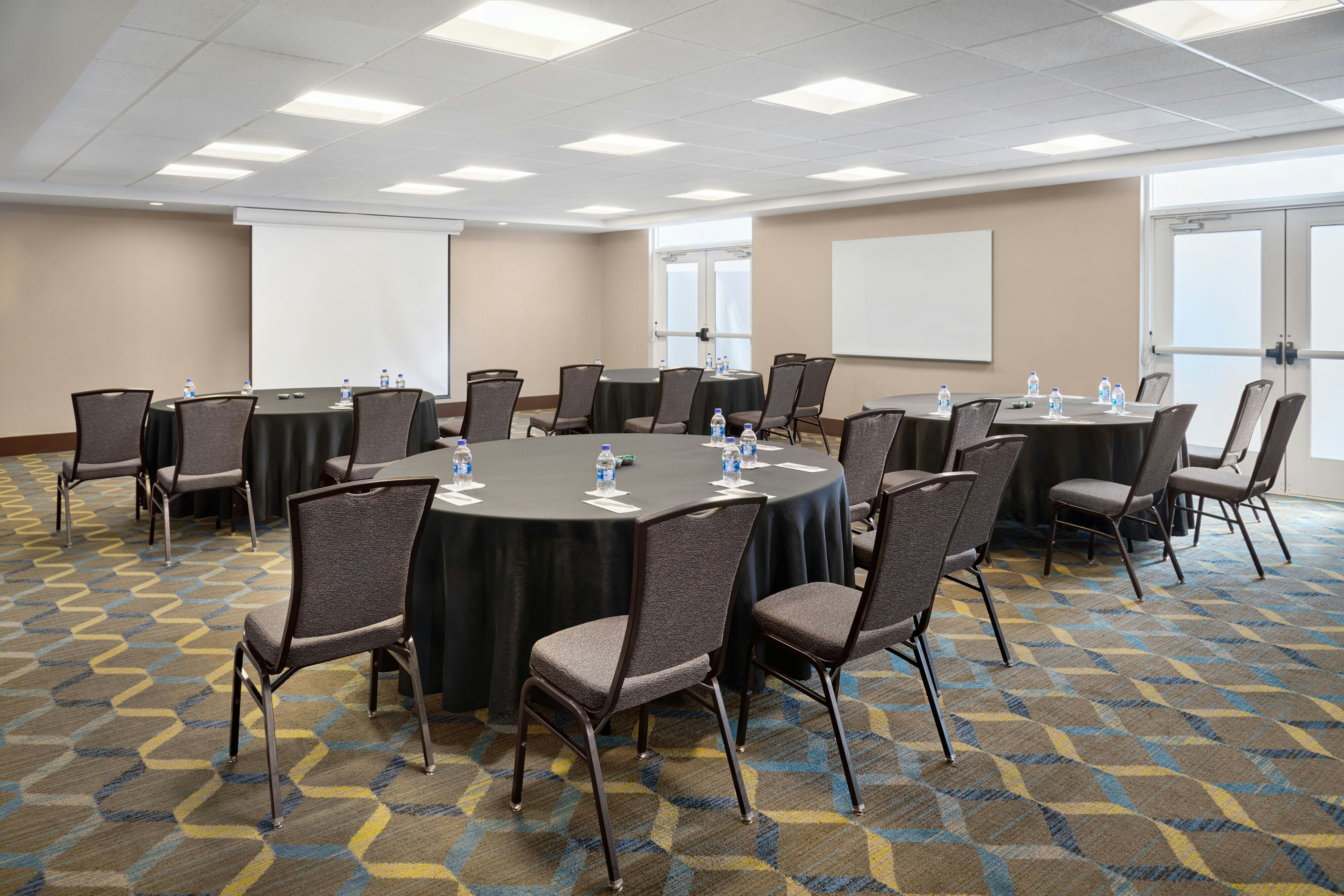 Fairfield by Marriott Inn & Suites Charlotte Airport