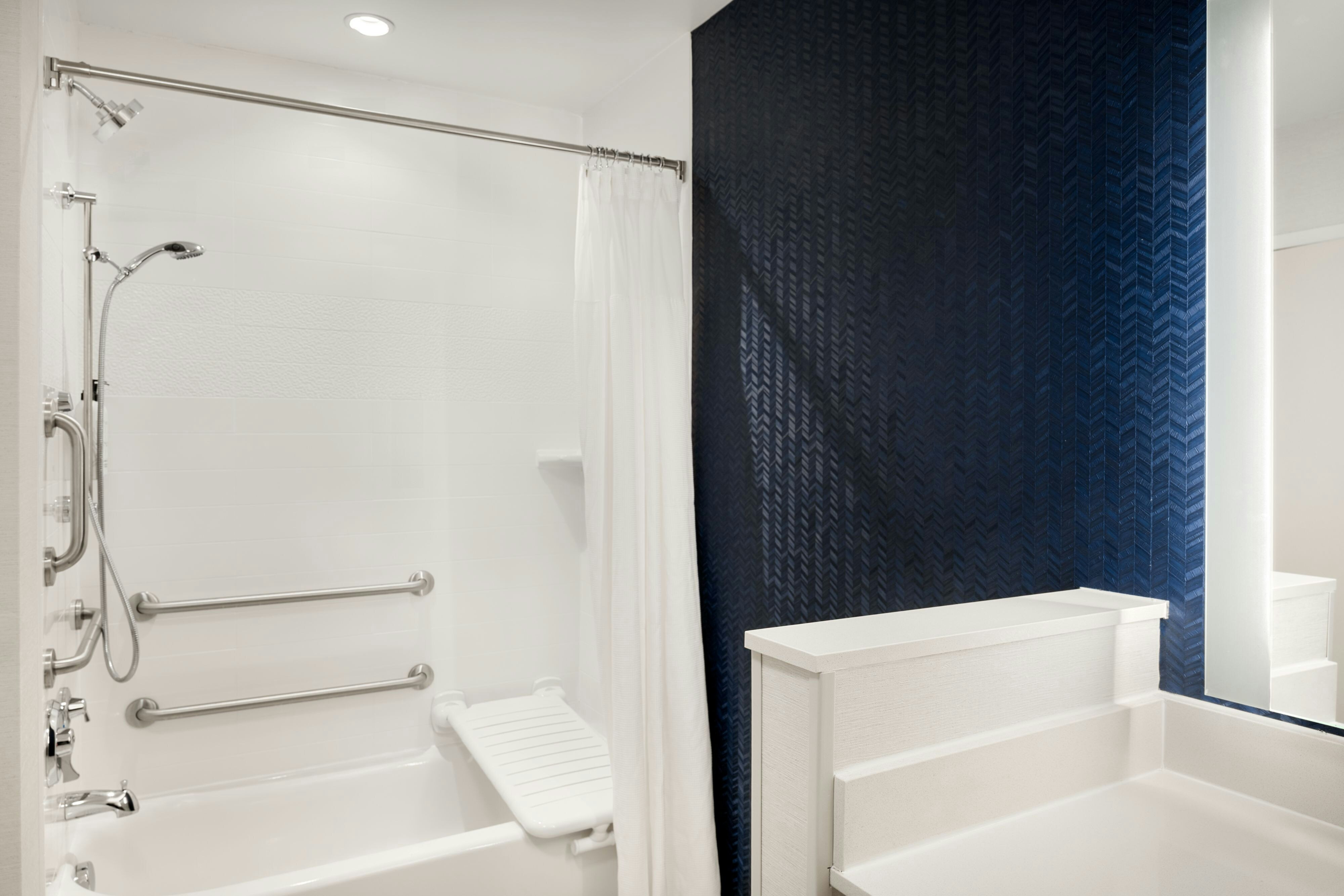 Fairfield by Marriott Inn & Suites Cincinnati Uptown/University Area