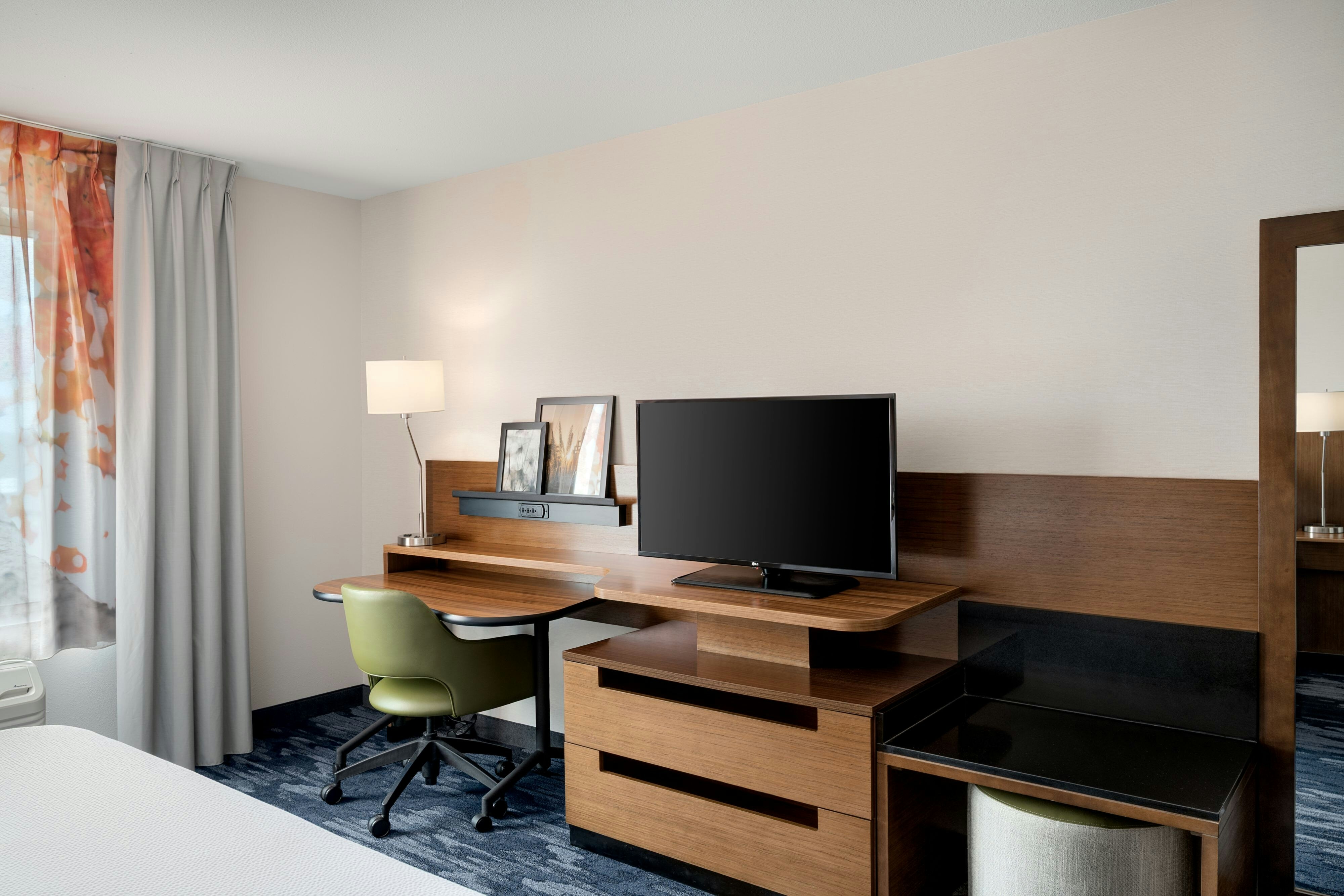 Fairfield by Marriott Inn & Suites Cincinnati Uptown/University Area