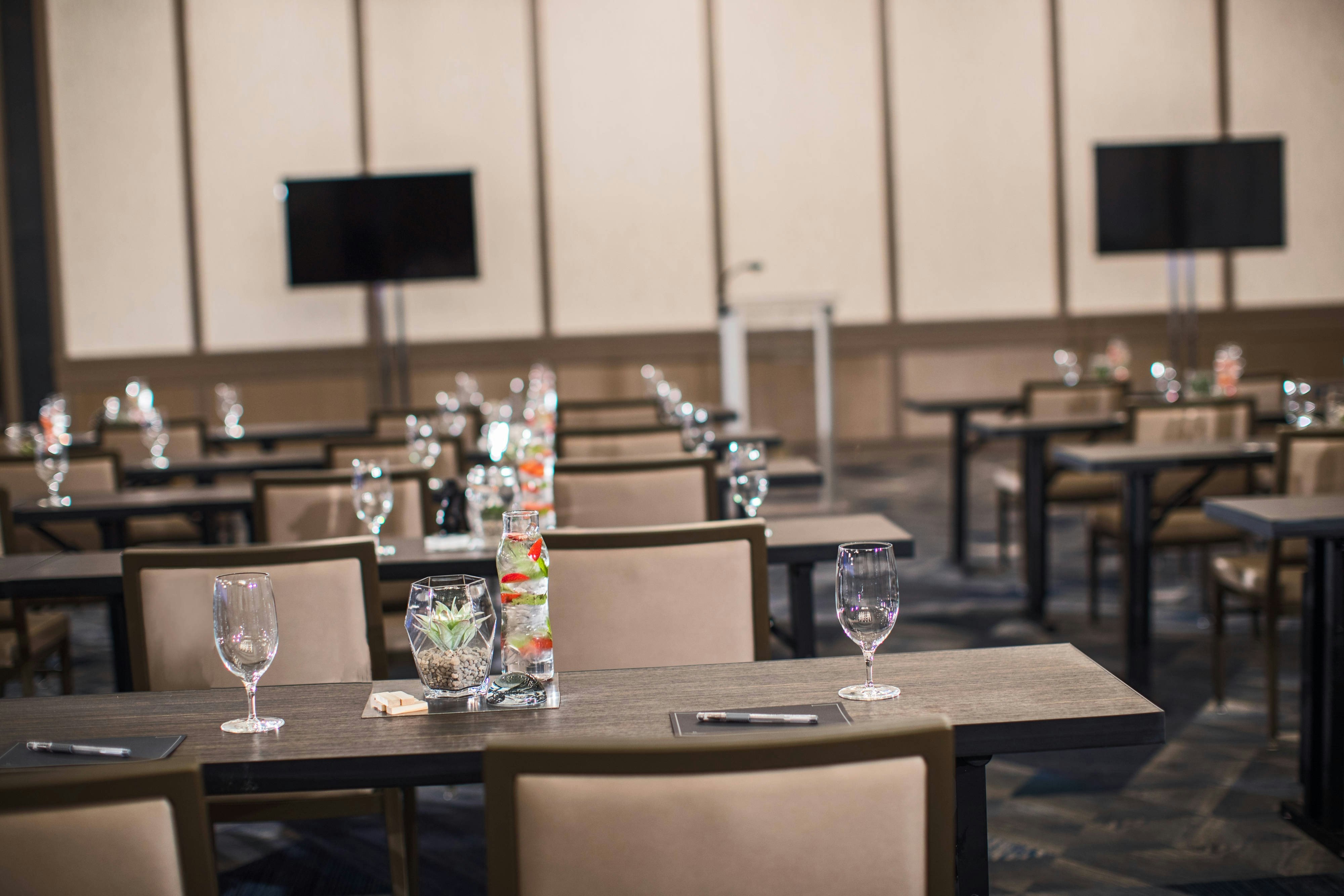Renaissance Toledo Downtown Hotel
