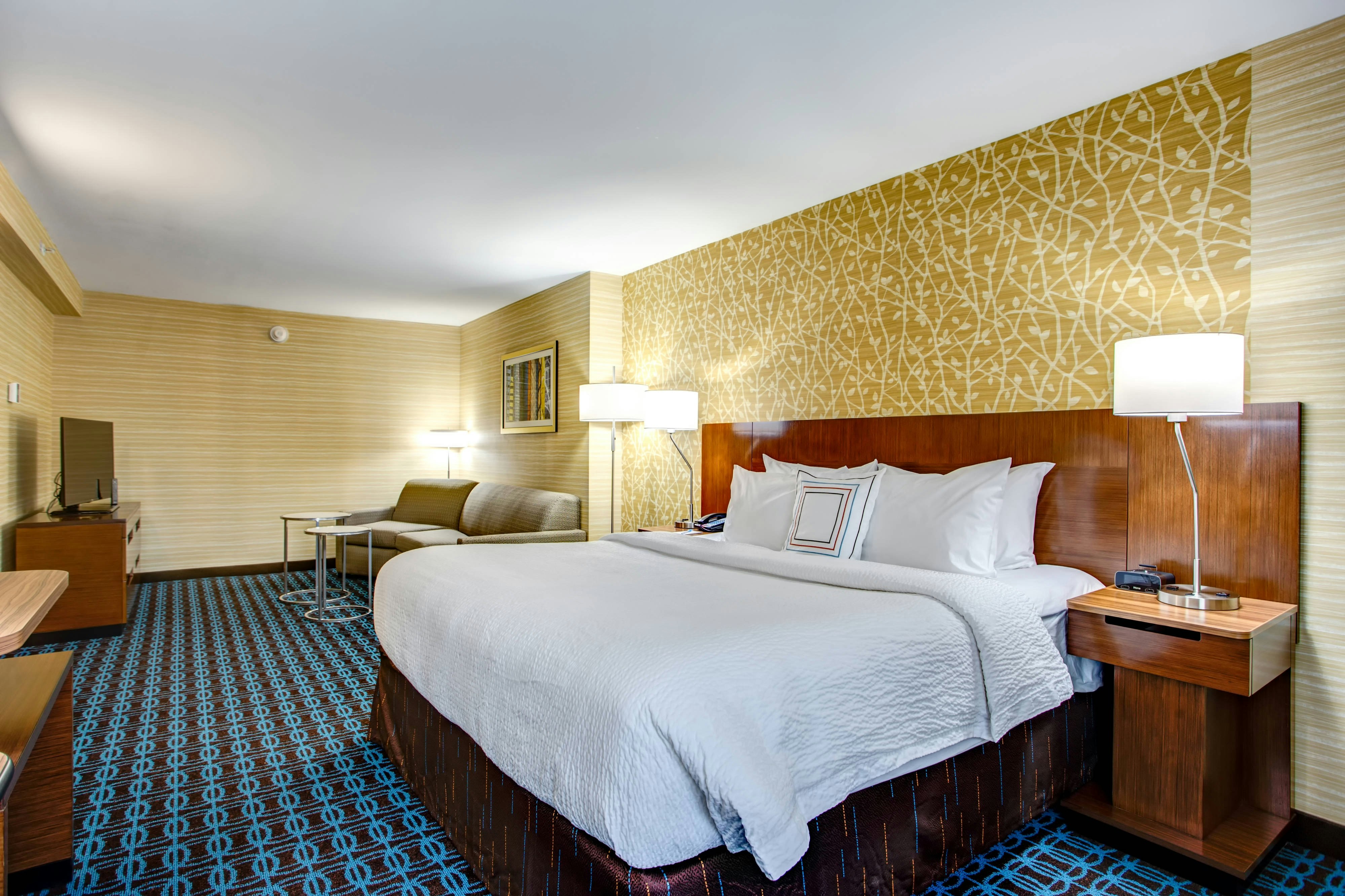 Fairfield by Marriott Inn & Suites Springfield Holyoke