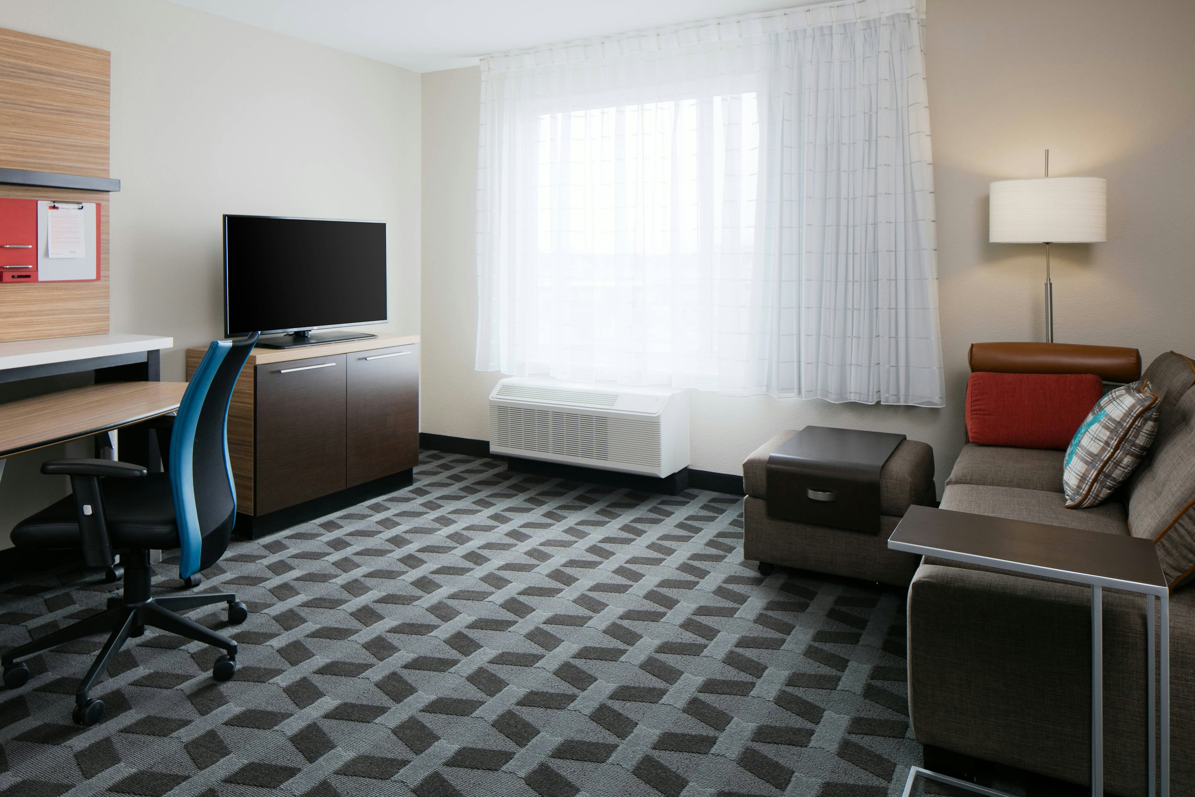 TownePlace Suites by Marriott Kansas City Airport
