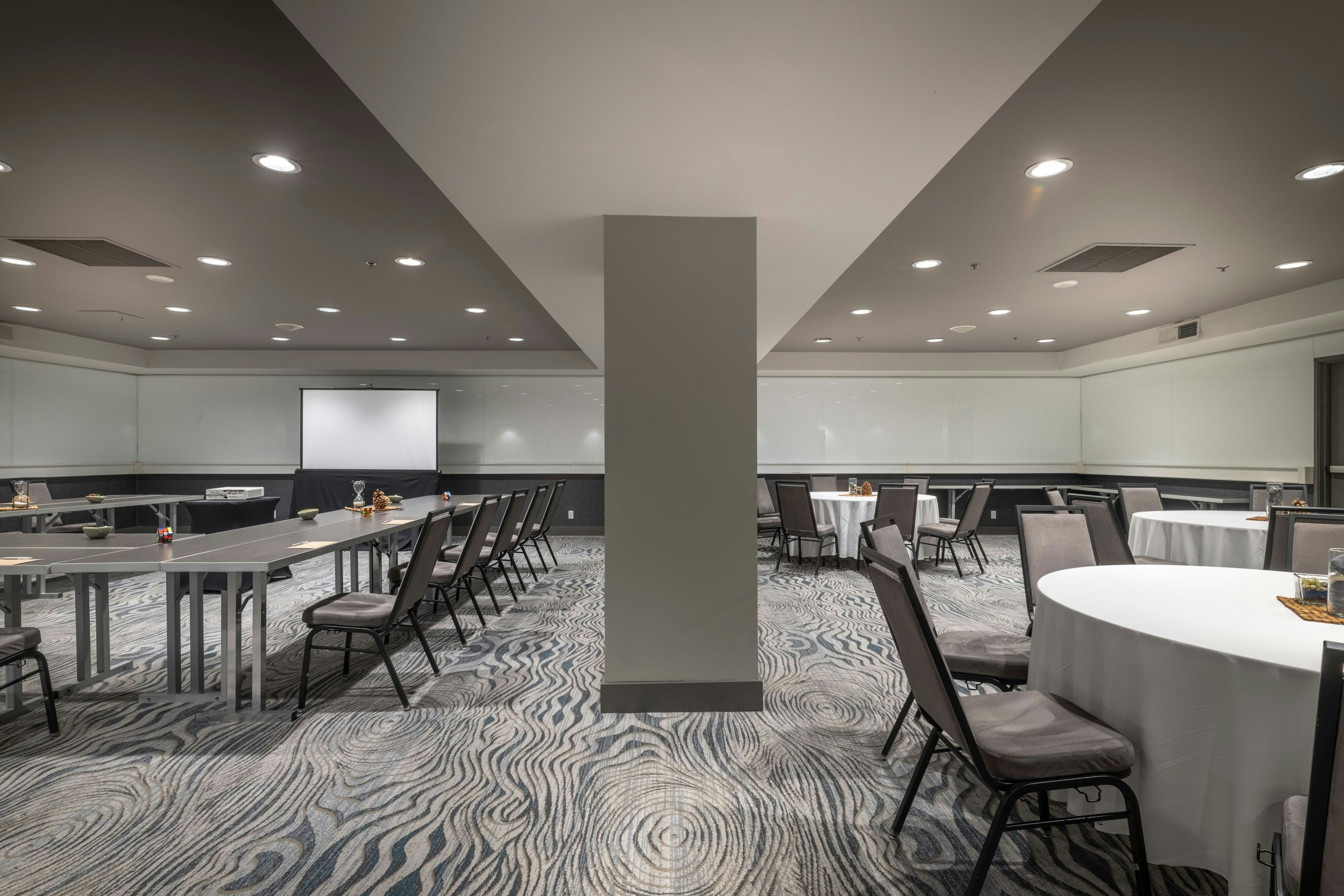 Renaissance Reno Downtown Hotel & Spa