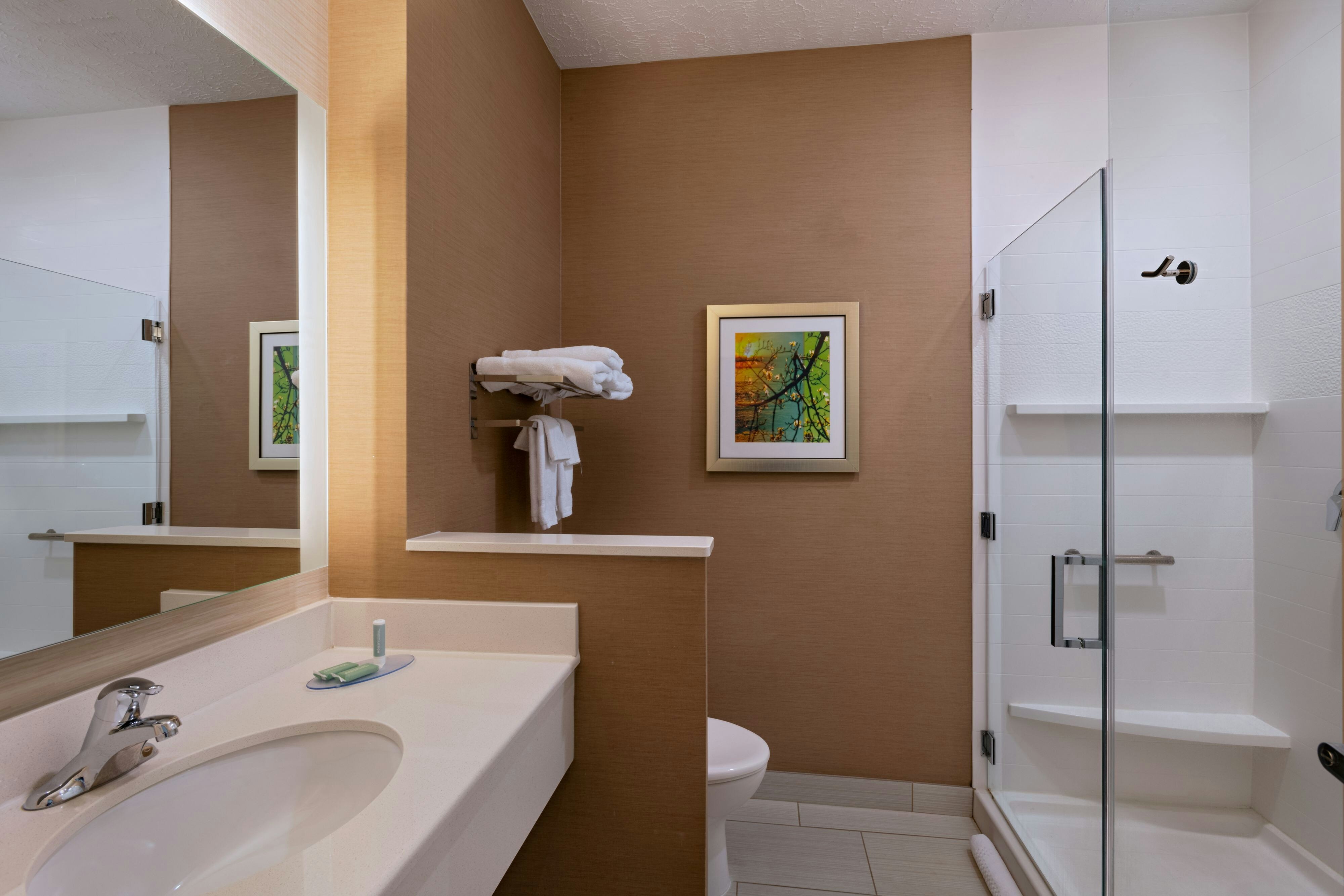 Fairfield by Marriott Inn & Suites Lincoln Airport
