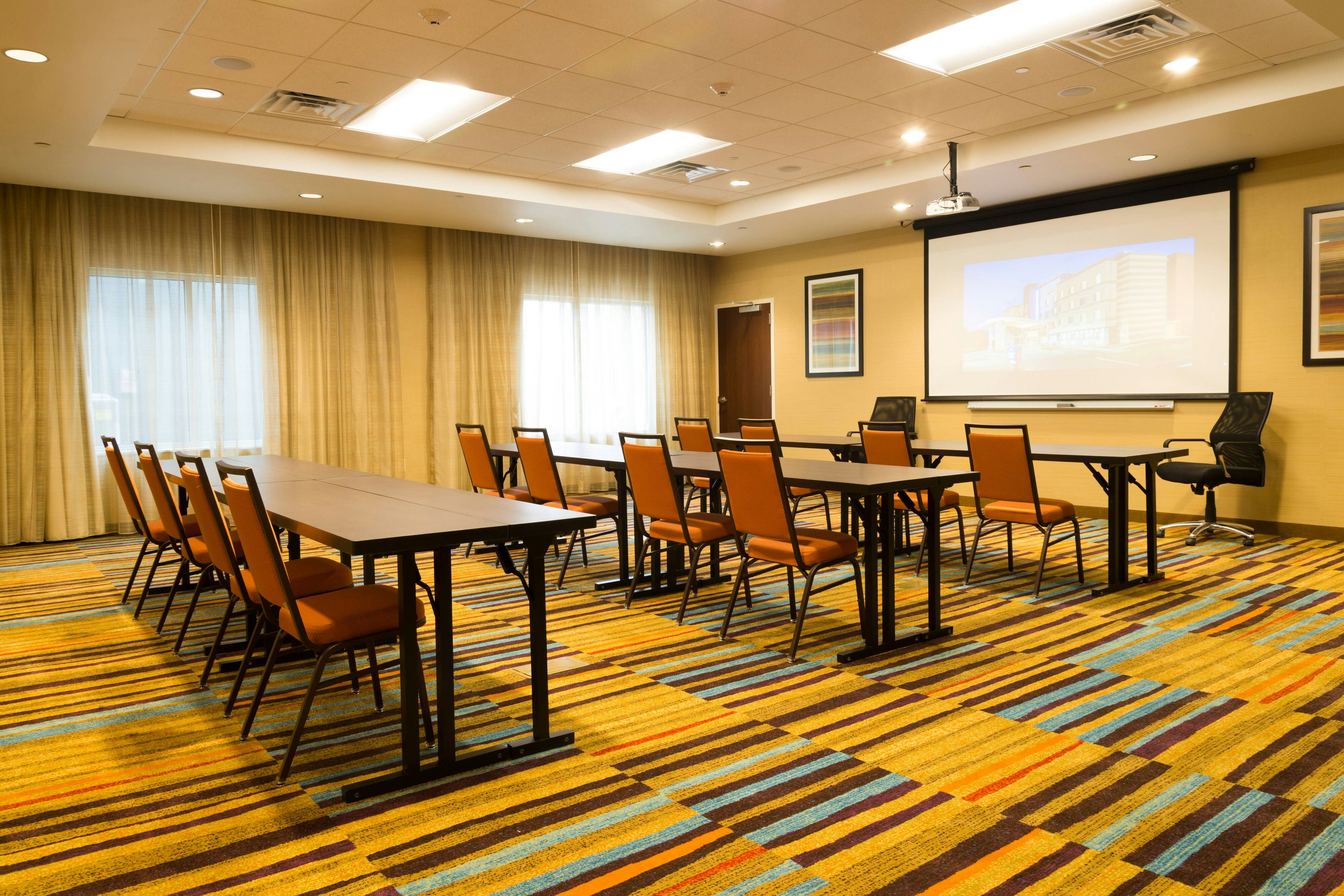 Fairfield by Marriott Inn & Suites Dickson