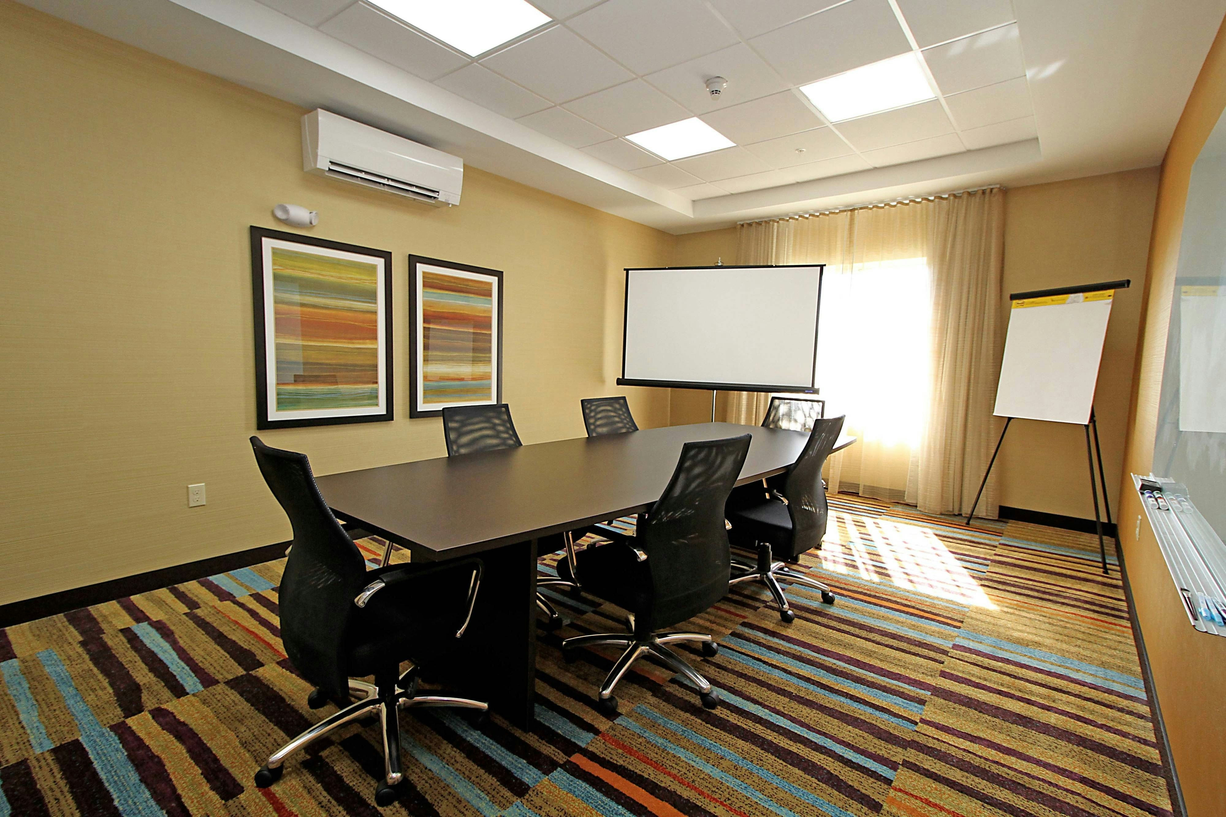Fairfield by Marriott Inn & Suites London