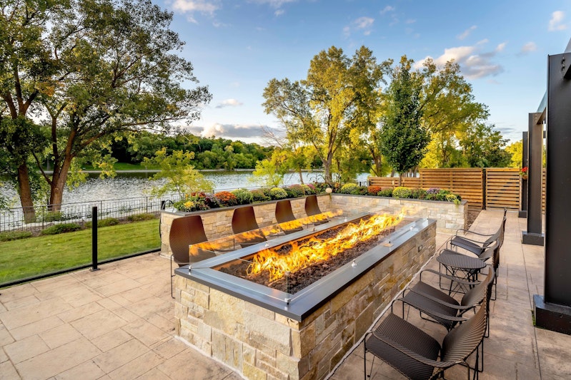 Courtyard by Marriott Appleton Riverfront