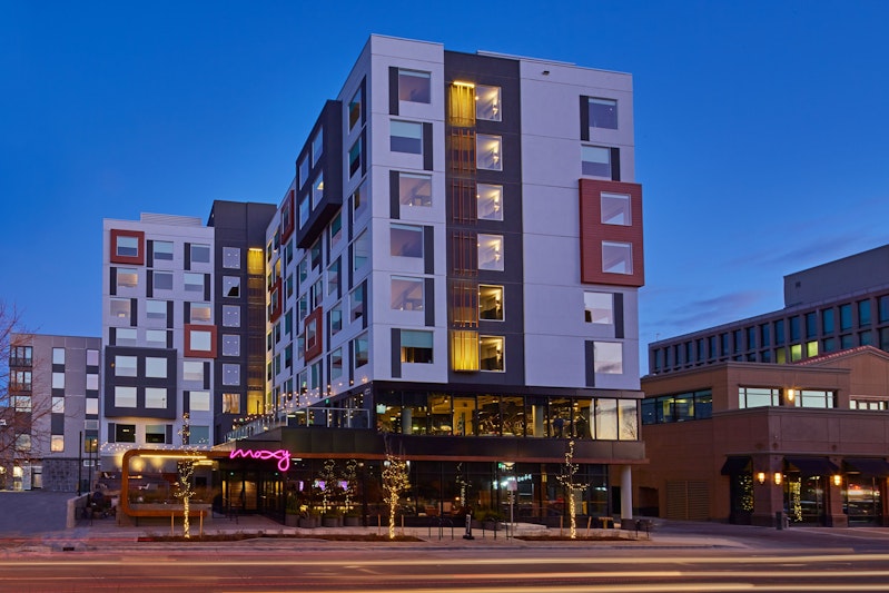 Moxy Denver Cherry Creek