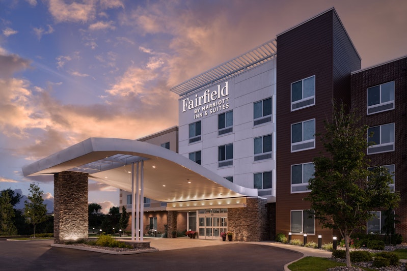 Fairfield by Marriott Inn & Suites Cleveland Tiedeman Road