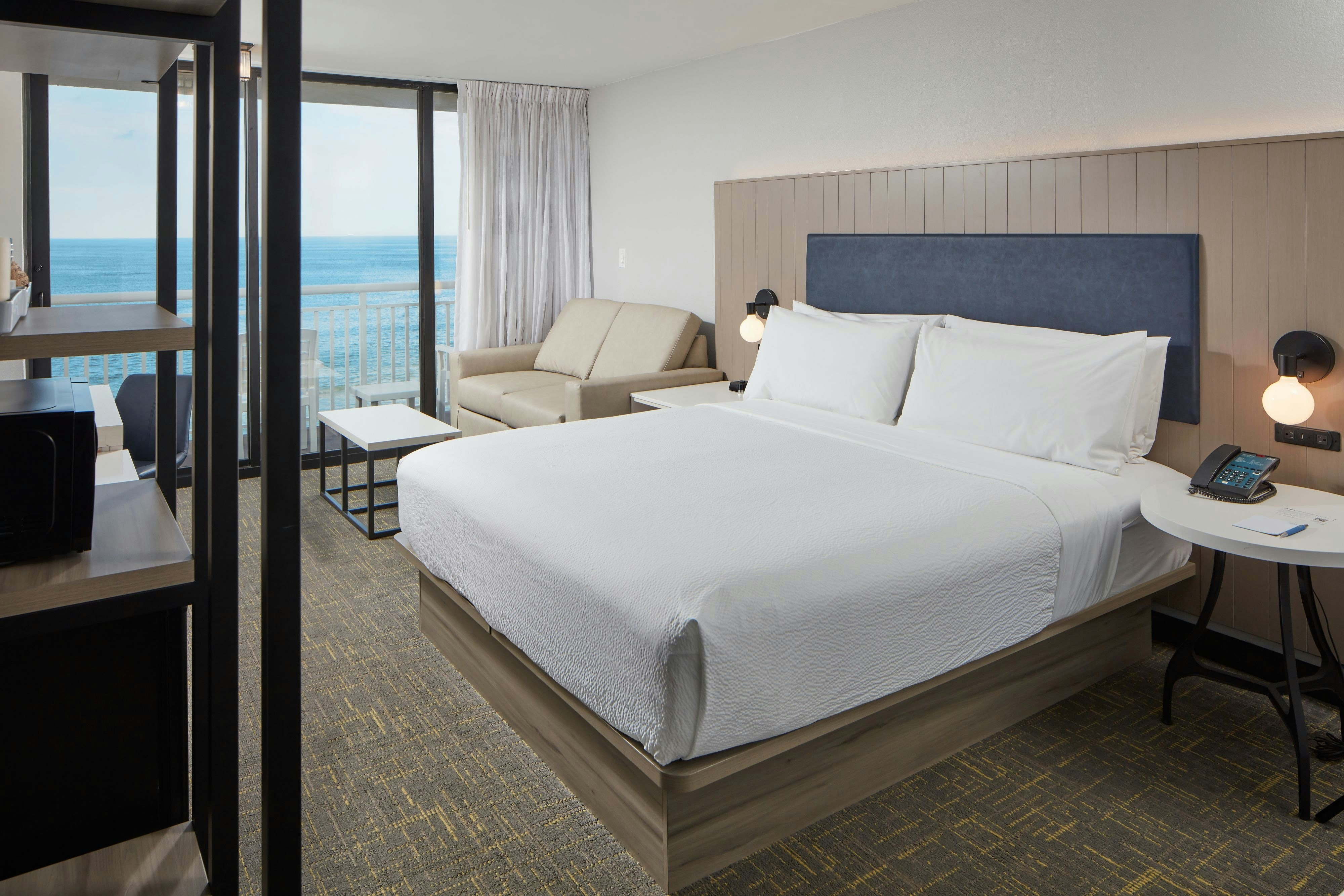 Four Points by Sheraton Virginia Beach Oceanfront