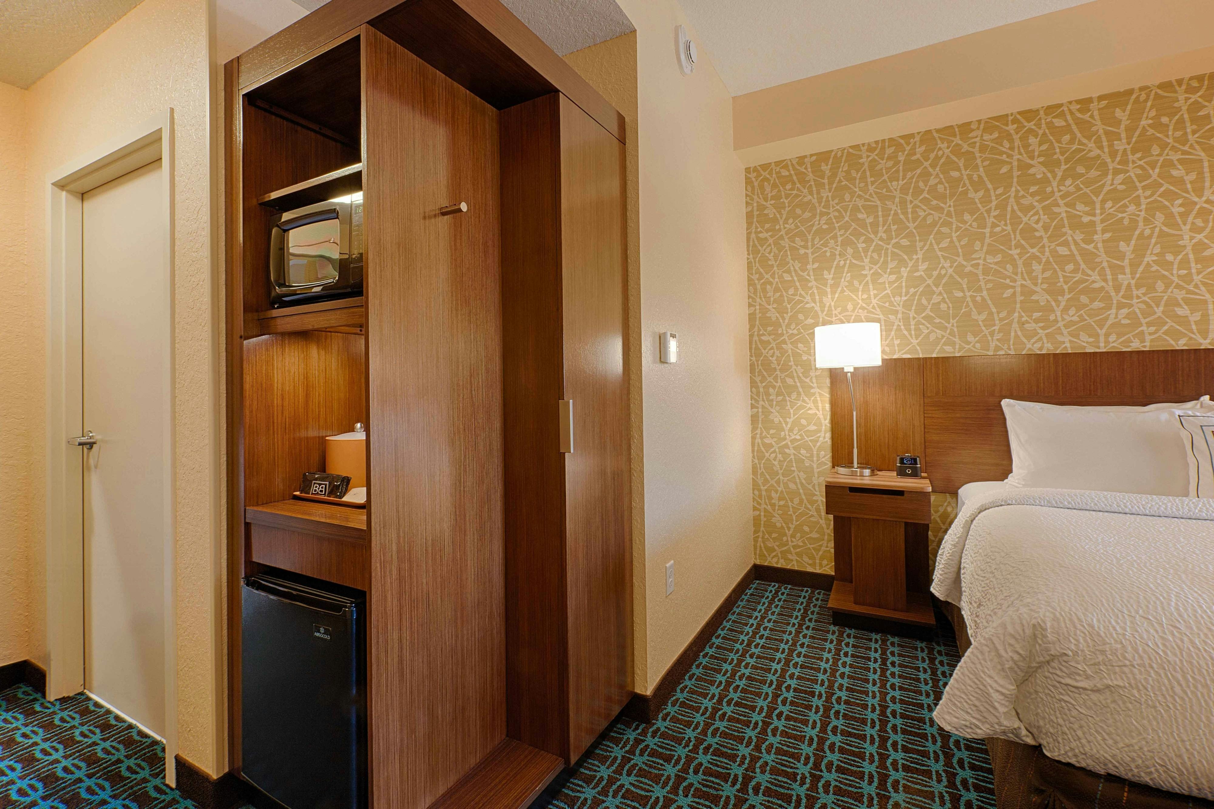 Fairfield by Marriott Inn & Suites Clearwater Beach