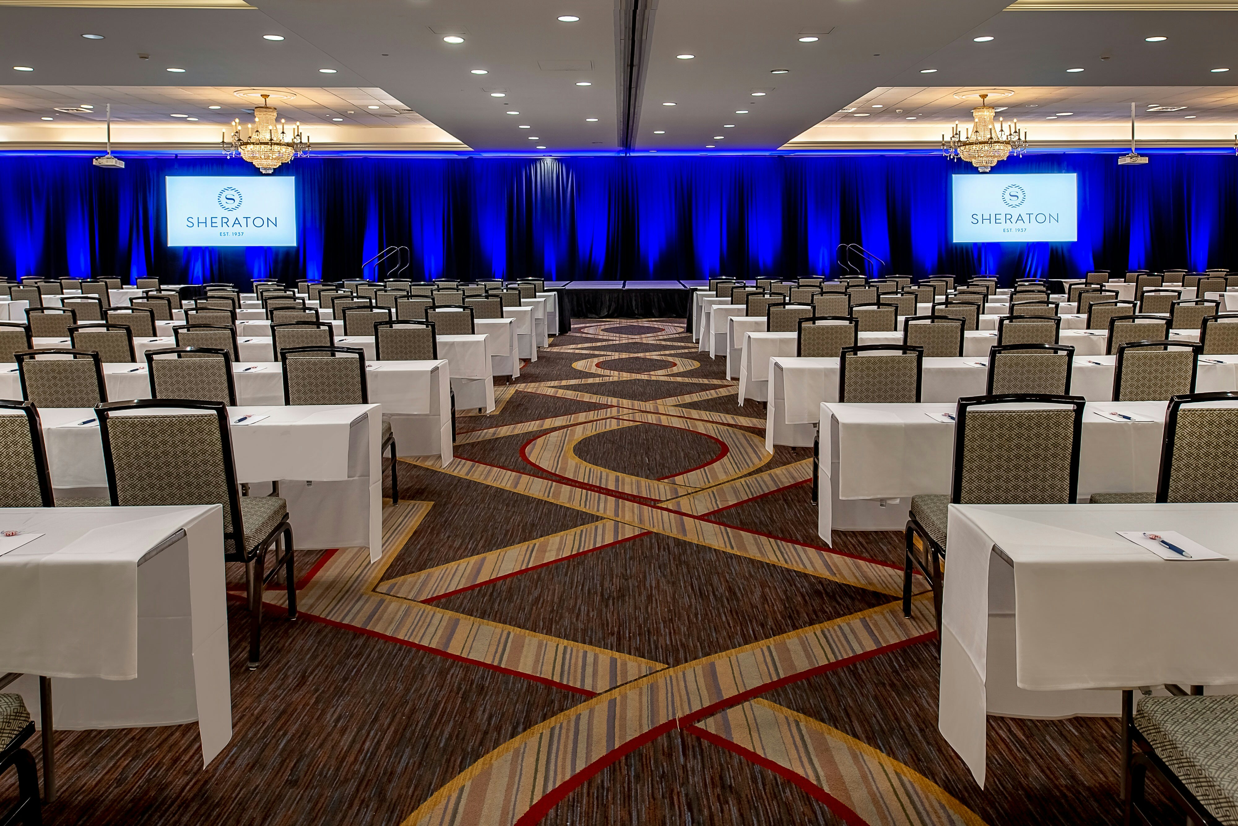 Sheraton Westport Chalet Hotel St. Louis