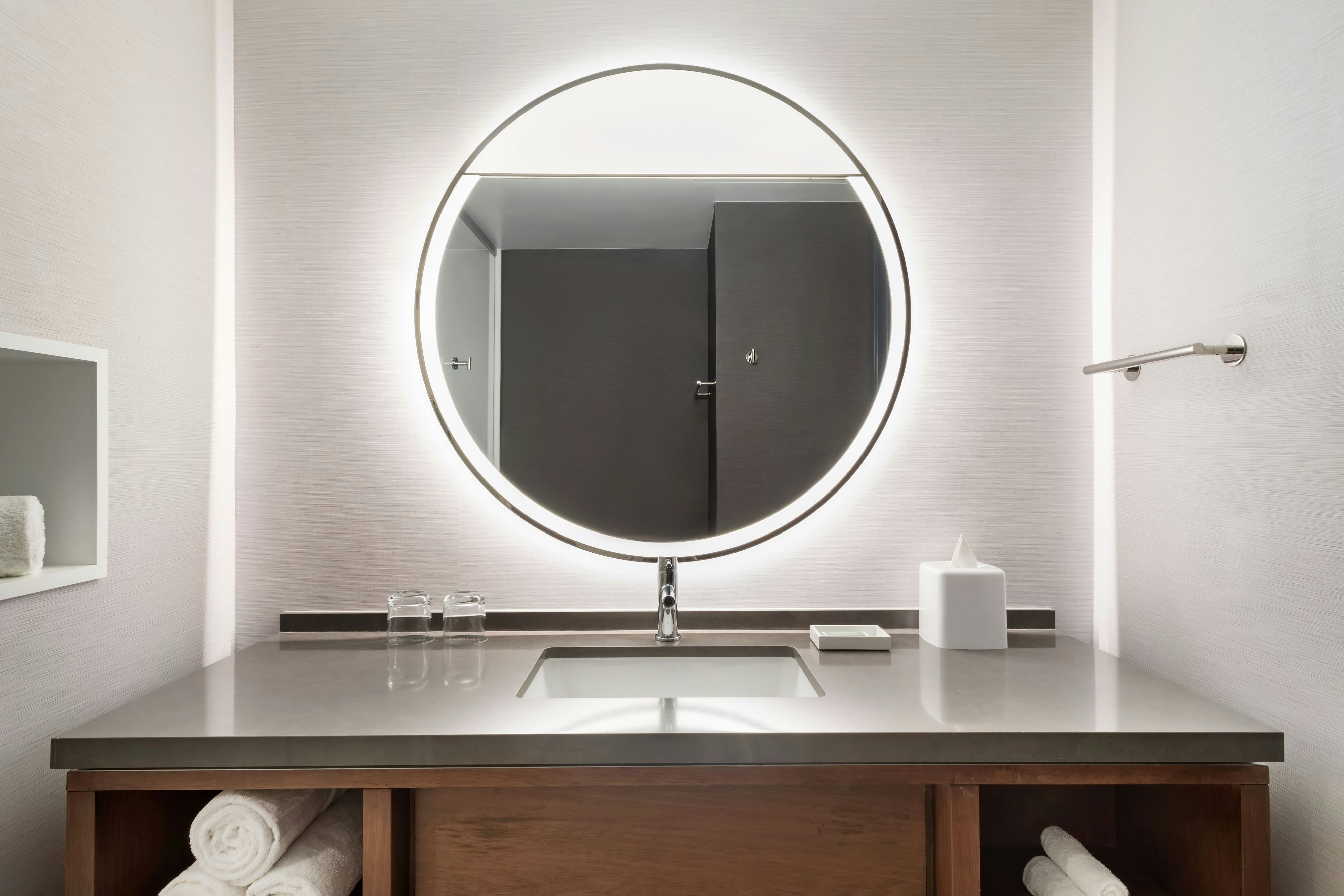 Courtyard by Marriott Marina del Rey