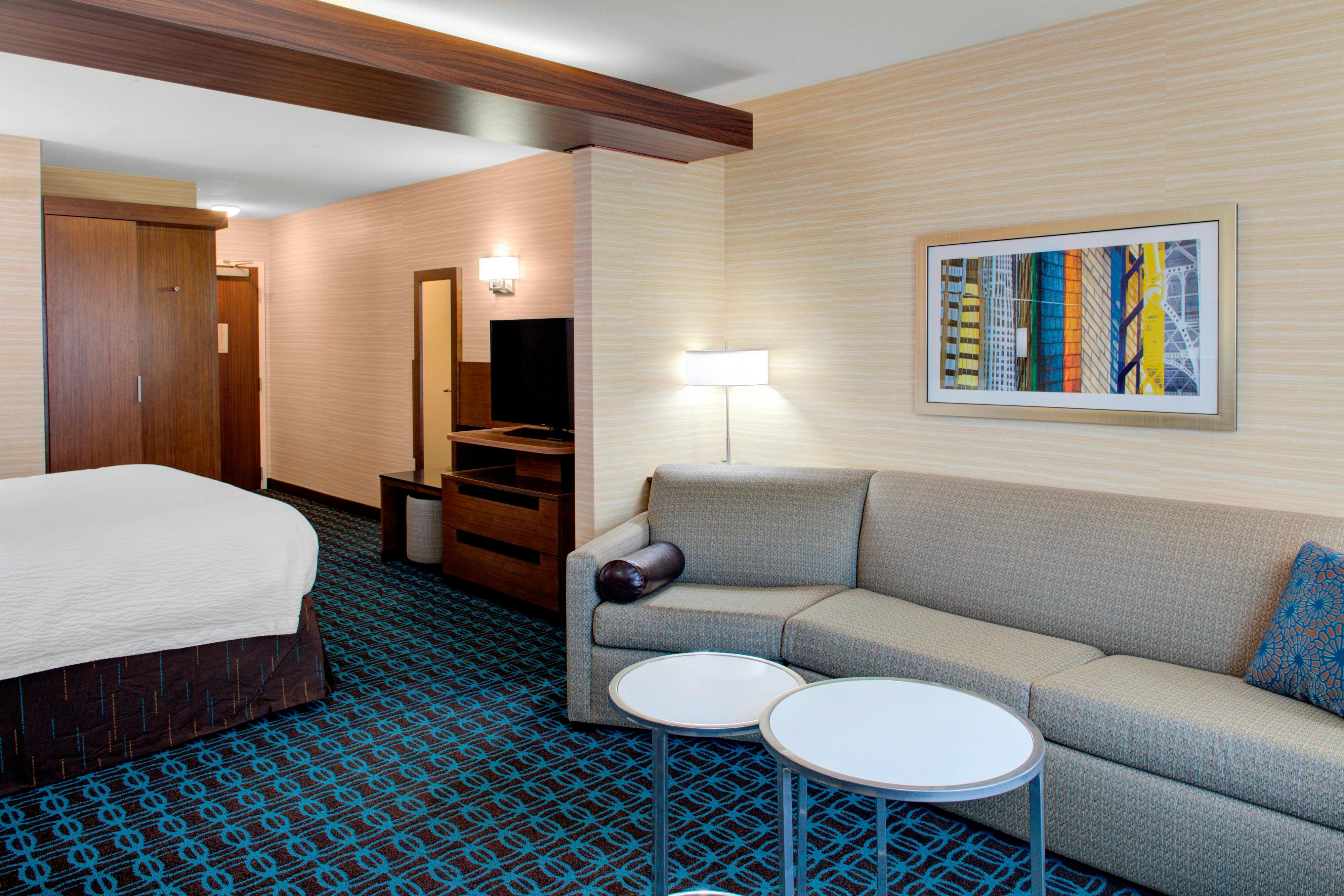 Fairfield by Marriott Inn & Suites Bakersfield North/Airport