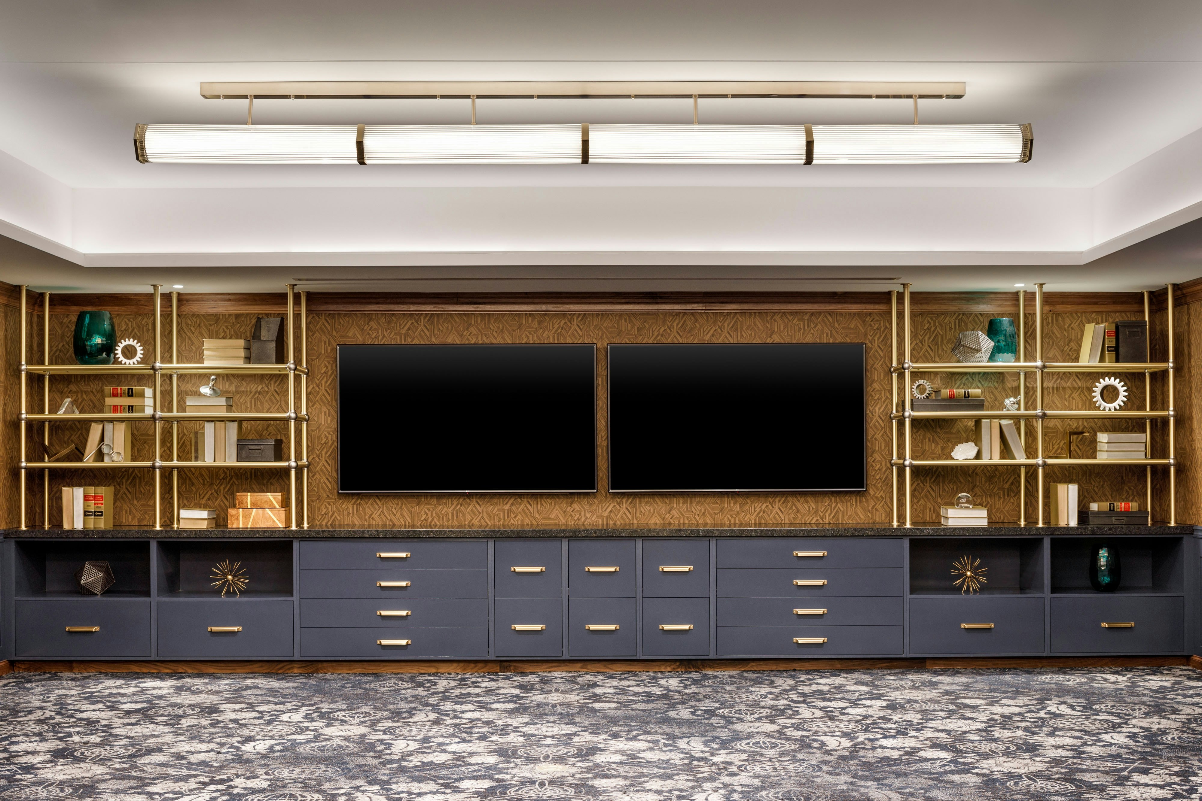 Rand Tower Hotel, Minneapolis, a Tribute Portfolio Hotel