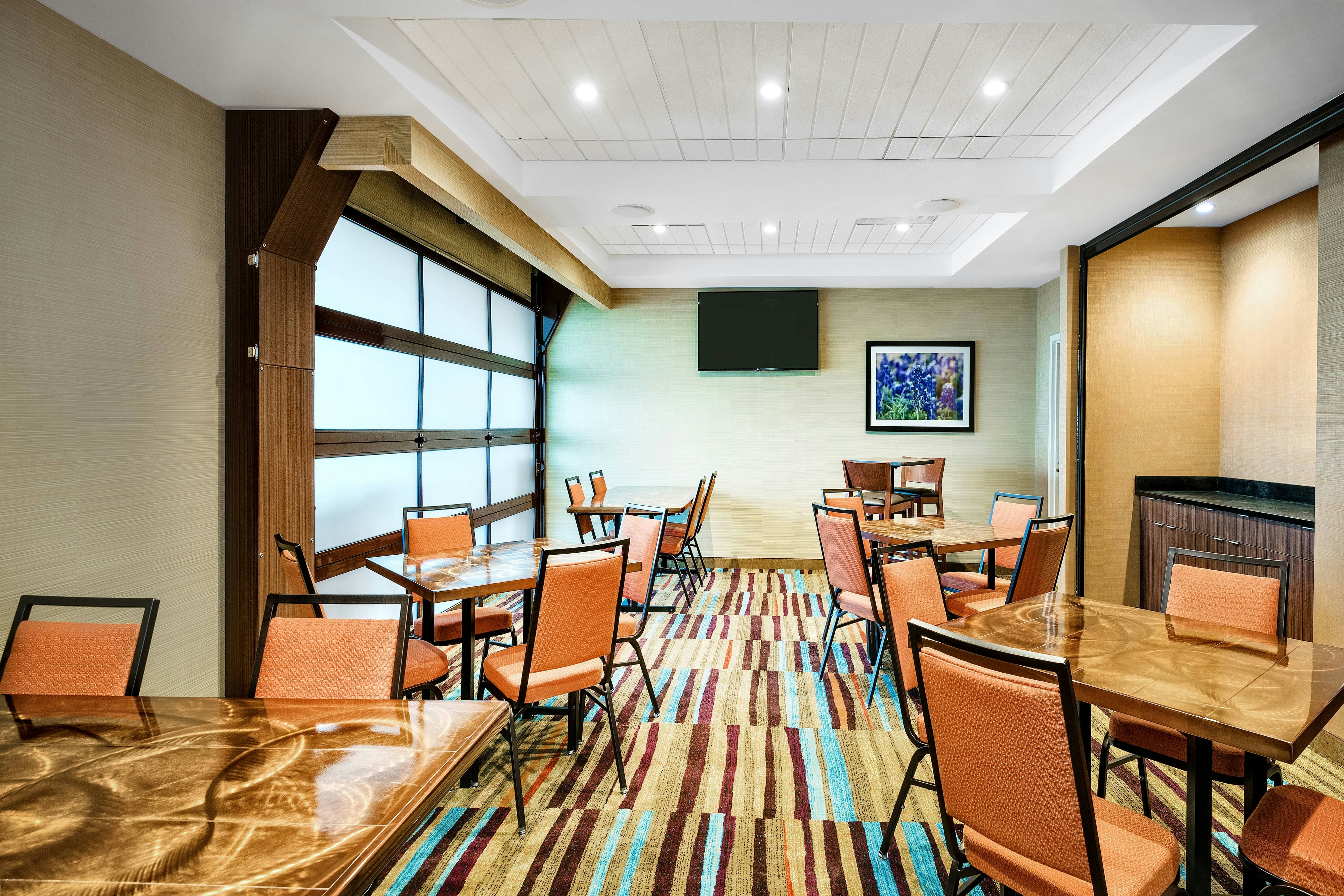 Fairfield by Marriott Inn & Suites Van Canton Area