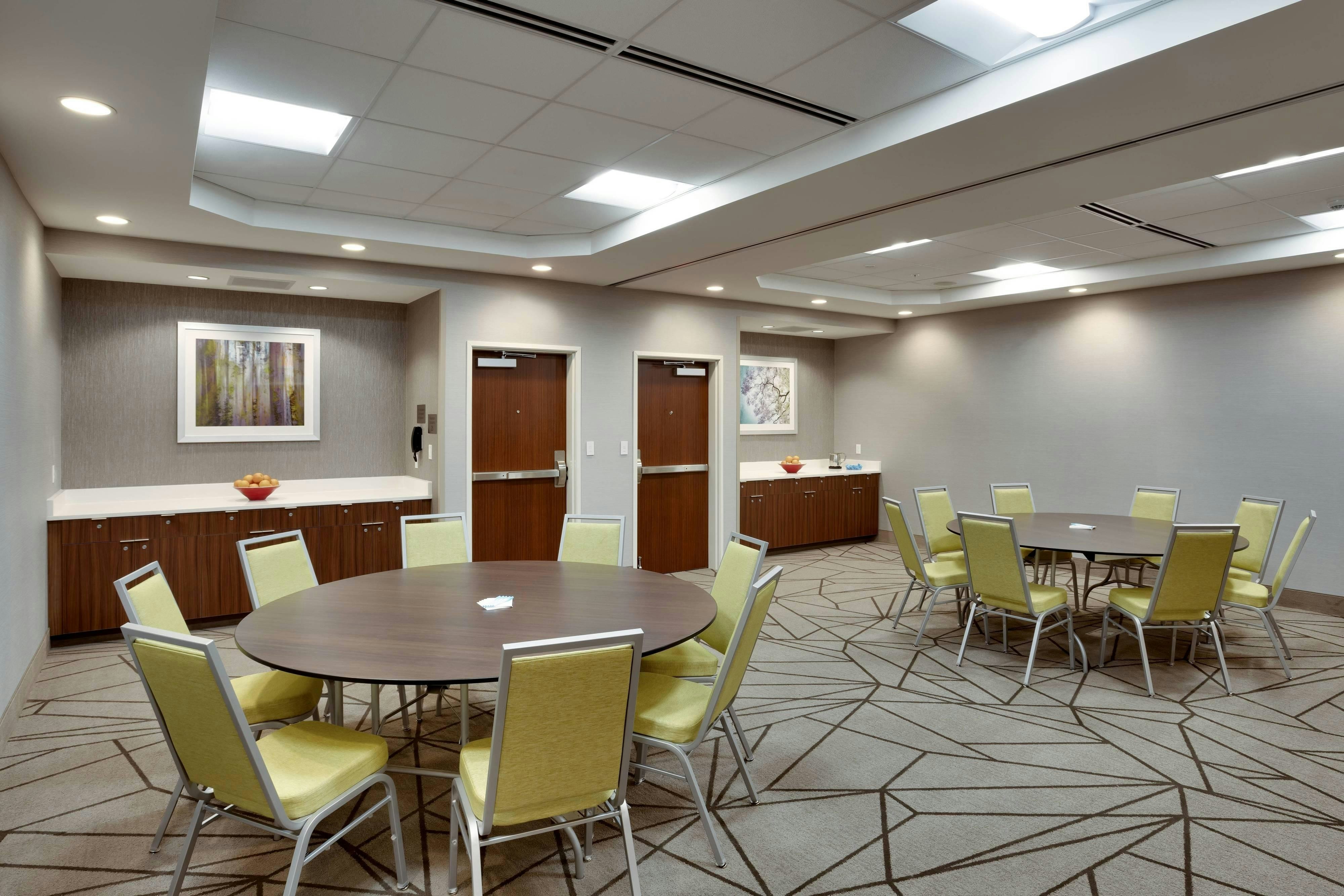 Fairfield by Marriott Inn & Suites Springfield North