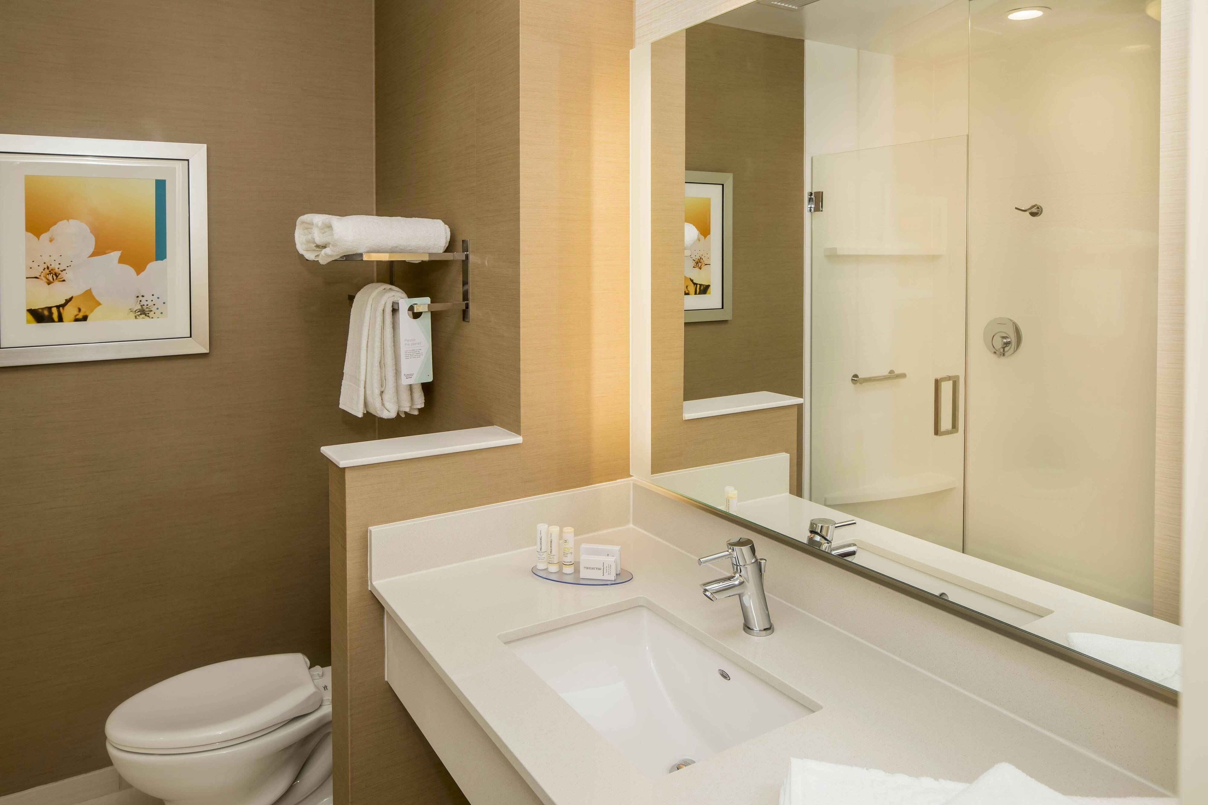 Fairfield by Marriott Inn & Suites Pittsburgh North/McCandless Crossing