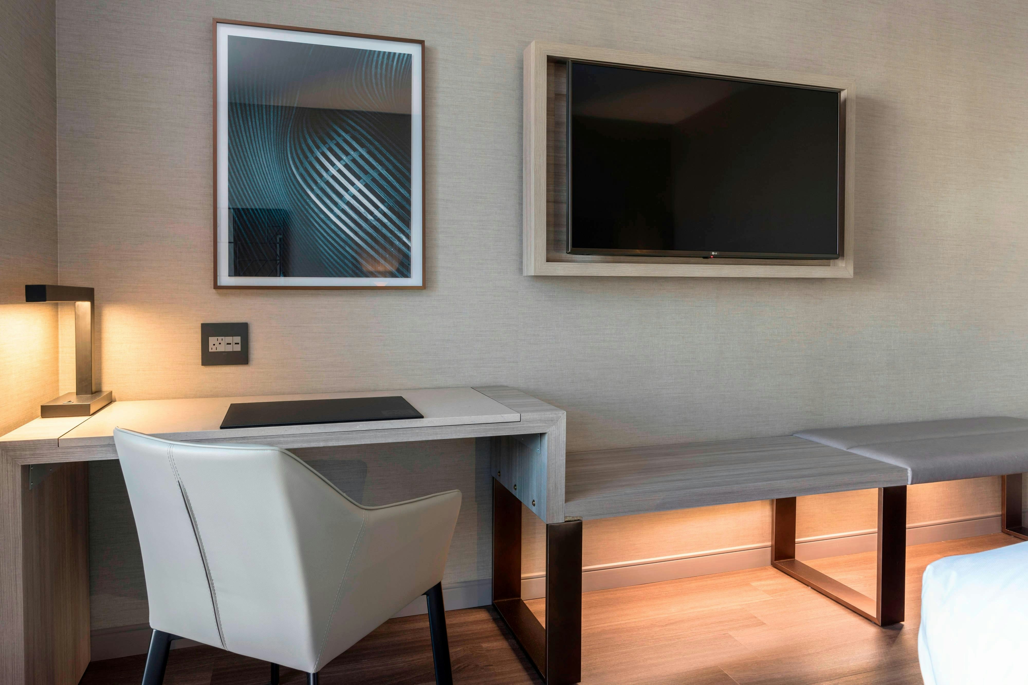AC Hotel Boston Downtown