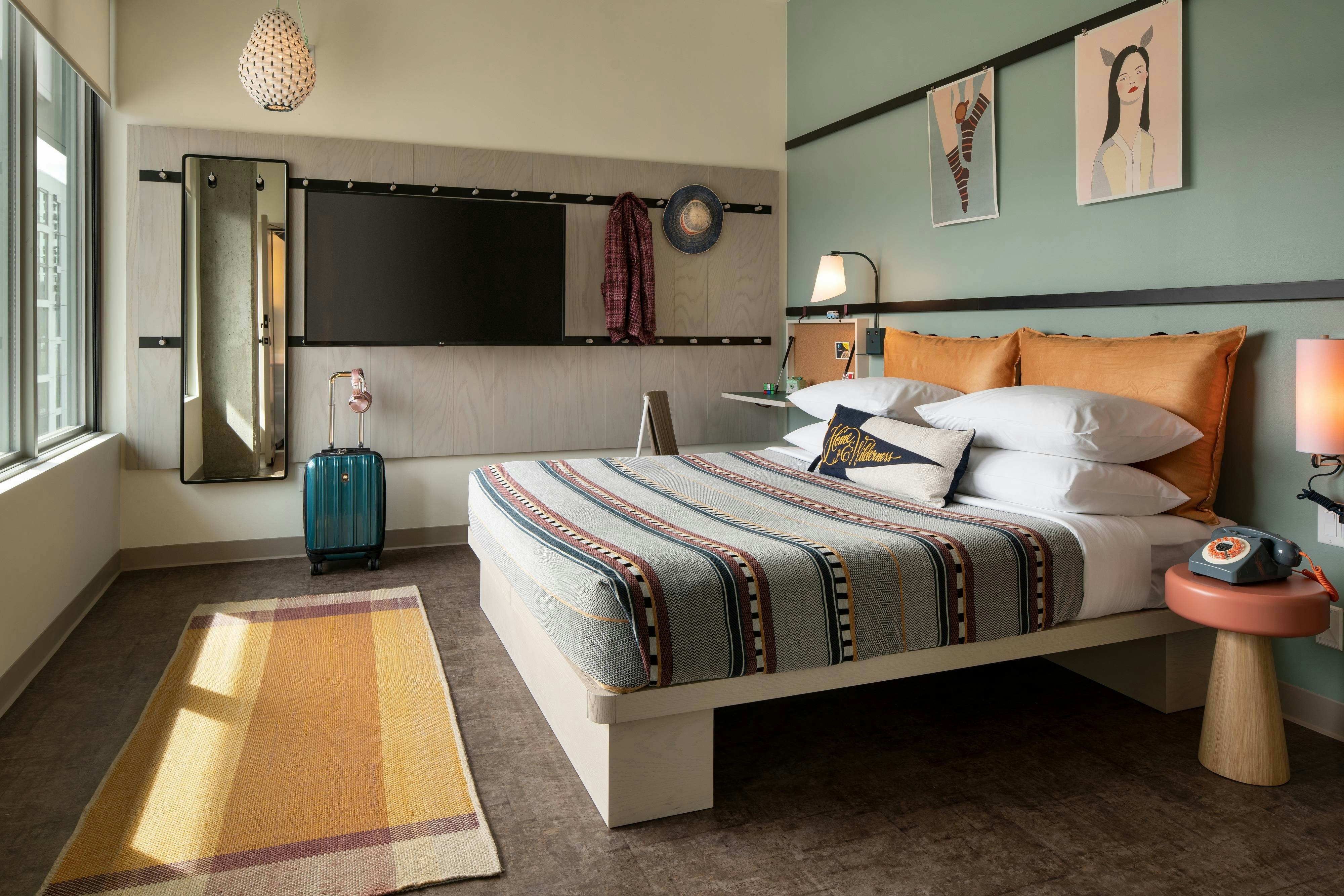 Moxy Portland Downtown