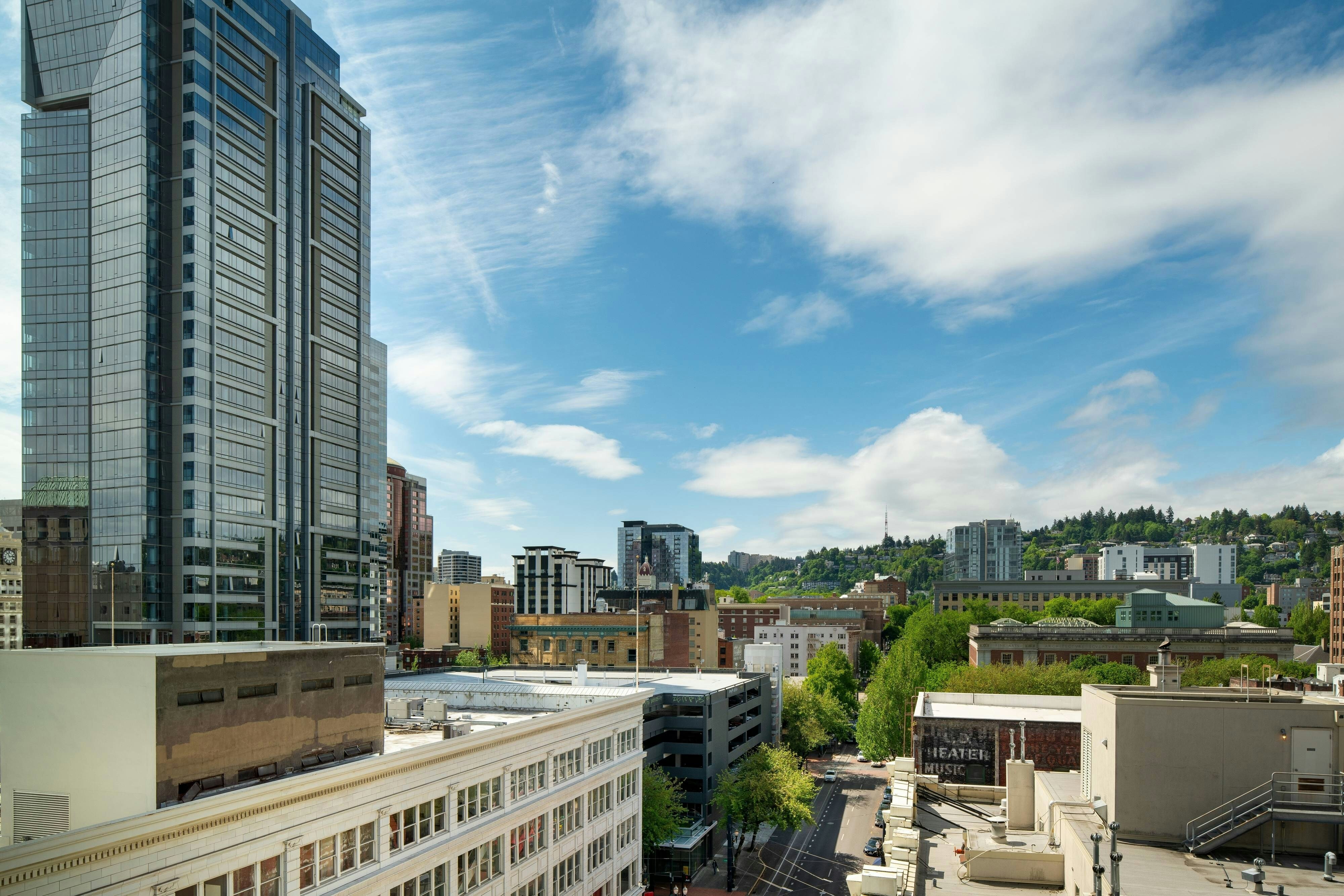 Moxy Portland Downtown