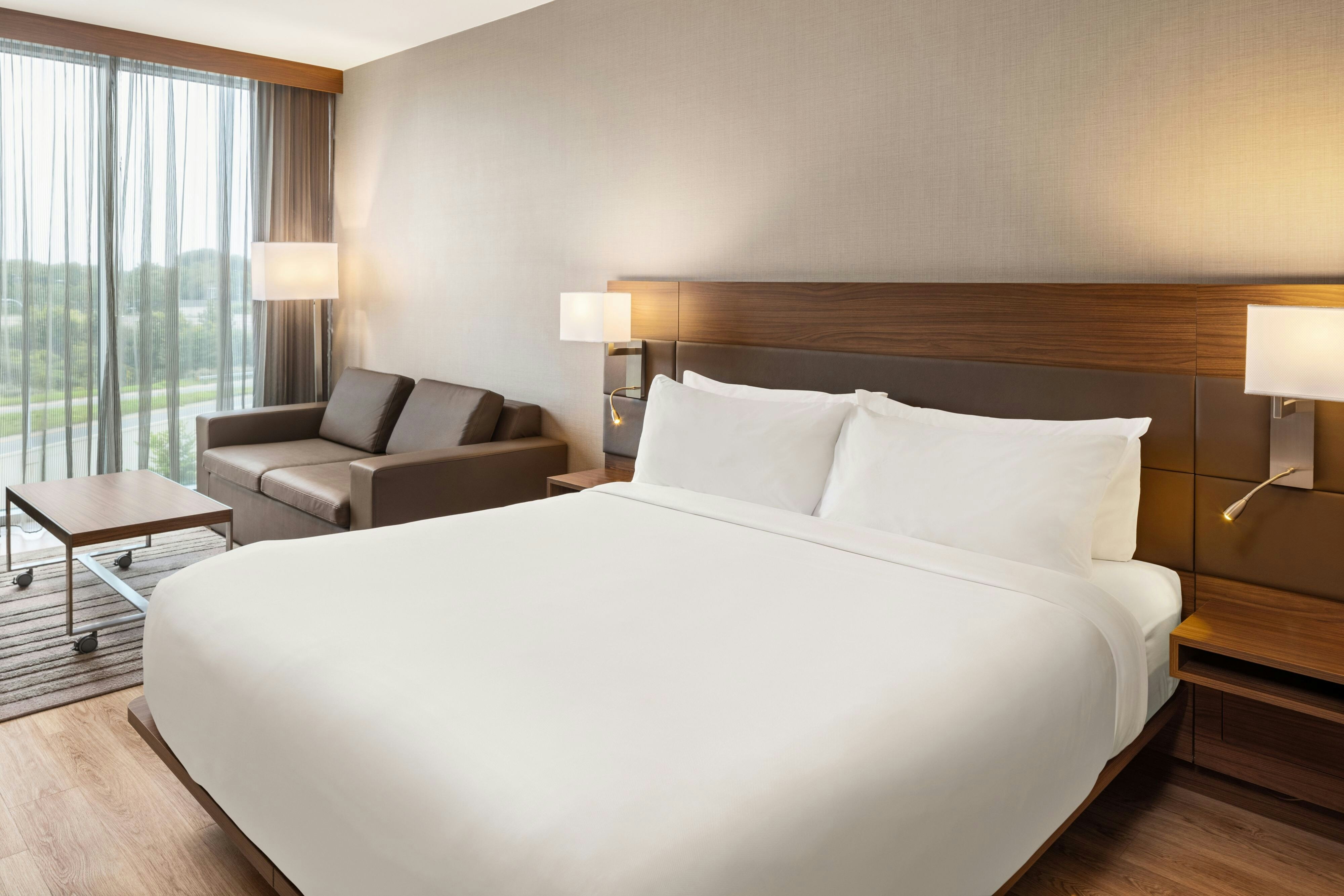 AC Hotel Minneapolis West End