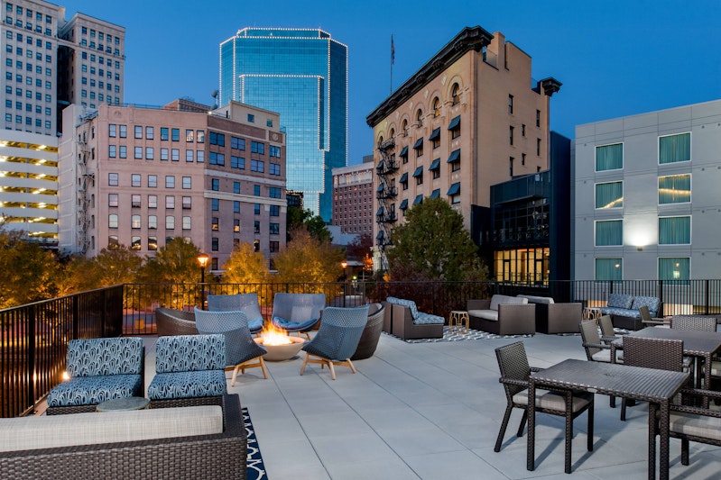 Fairfield by Marriott Inn & Suites Fort Worth Downtown/Convention Center