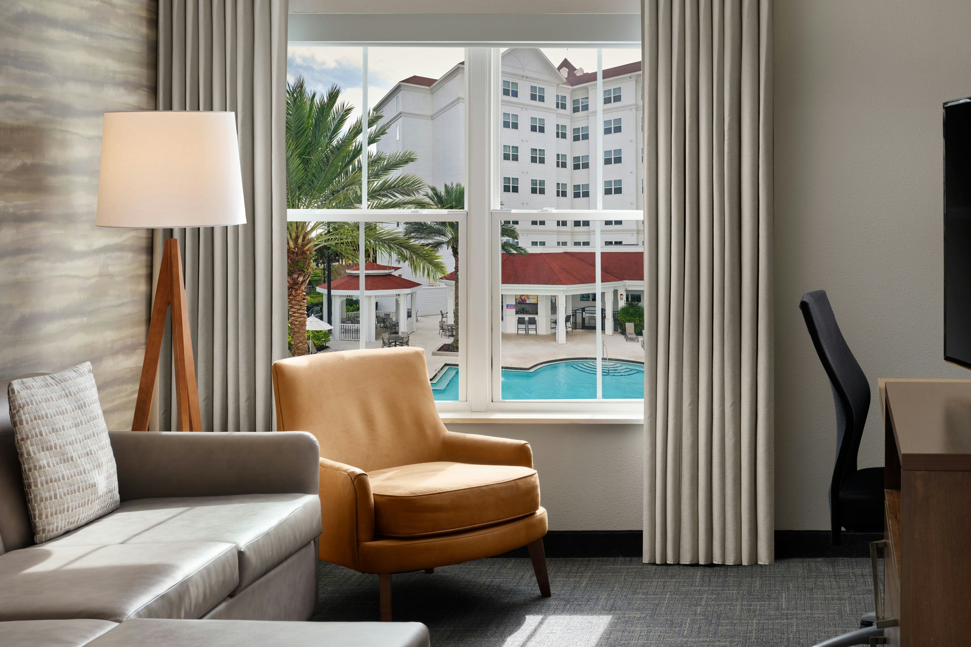 Residence Inn by Marriott Orlando at FLAMINGO CROSSINGS® Town Center