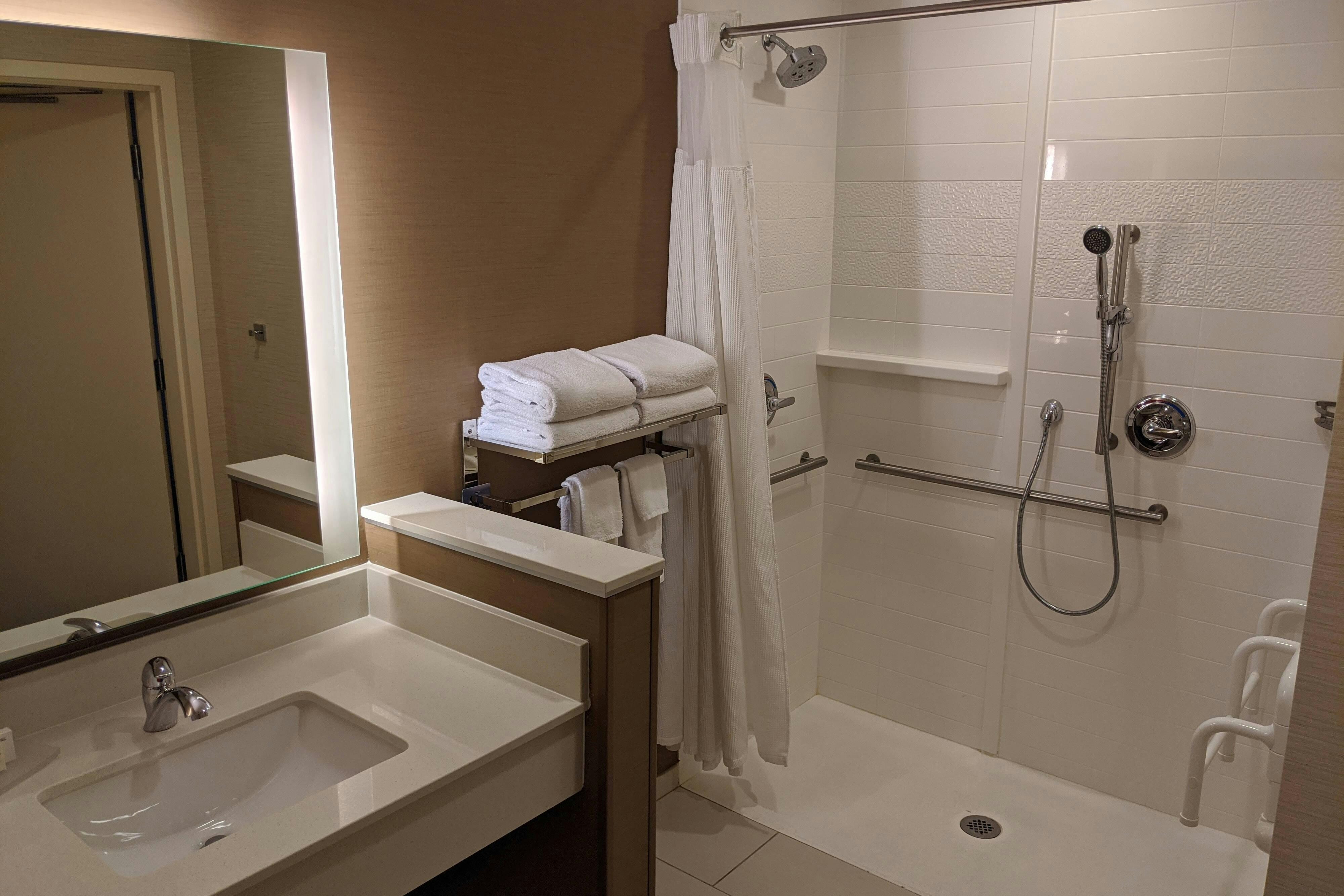 Fairfield by Marriott Inn & Suites Phoenix Tempe/Airport