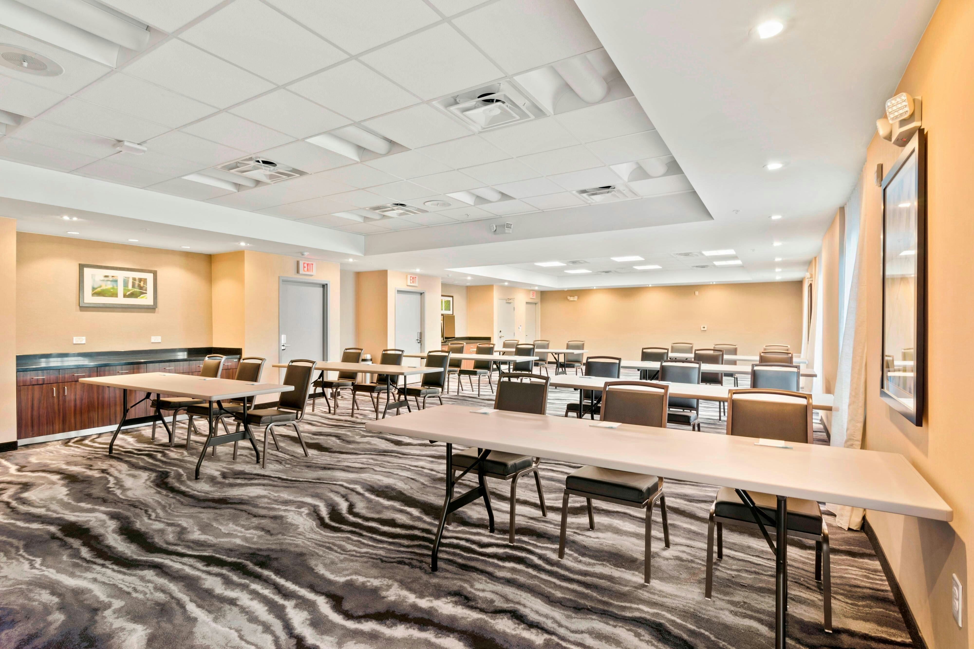Fairfield by Marriott Inn & Suites St Petersburg North
