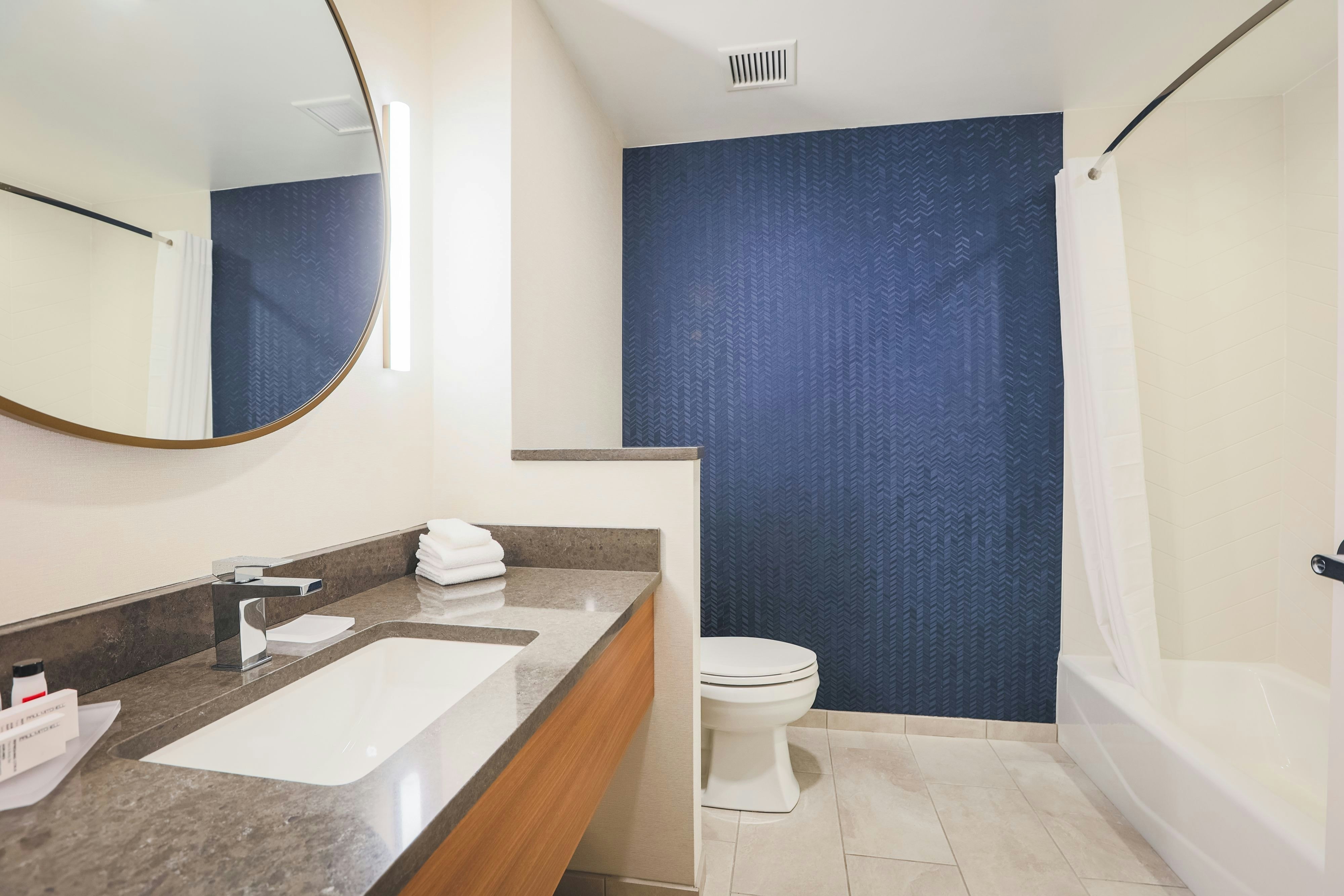 Fairfield by Marriott Inn & Suites Marquette