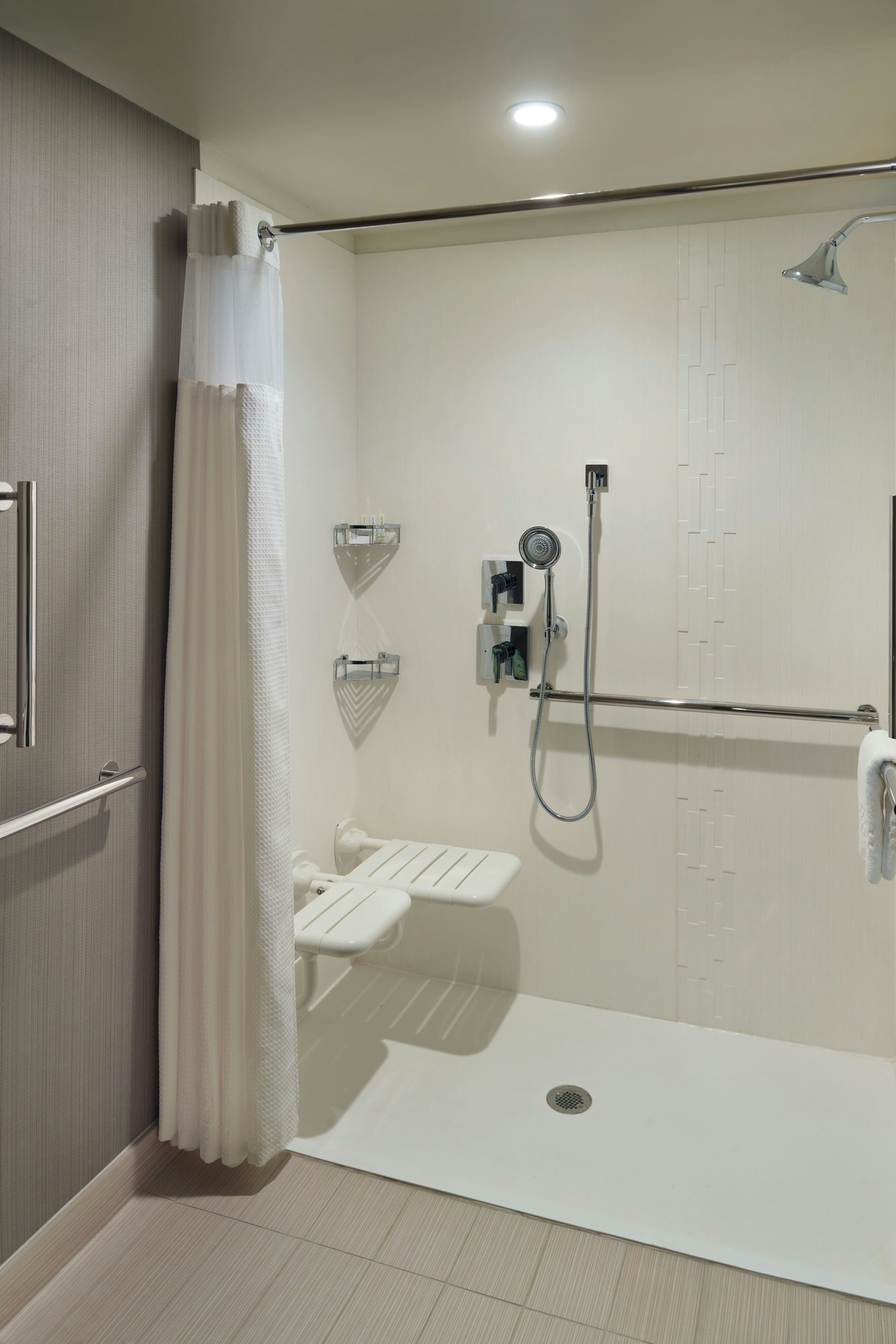Courtyard by Marriott LaGrange