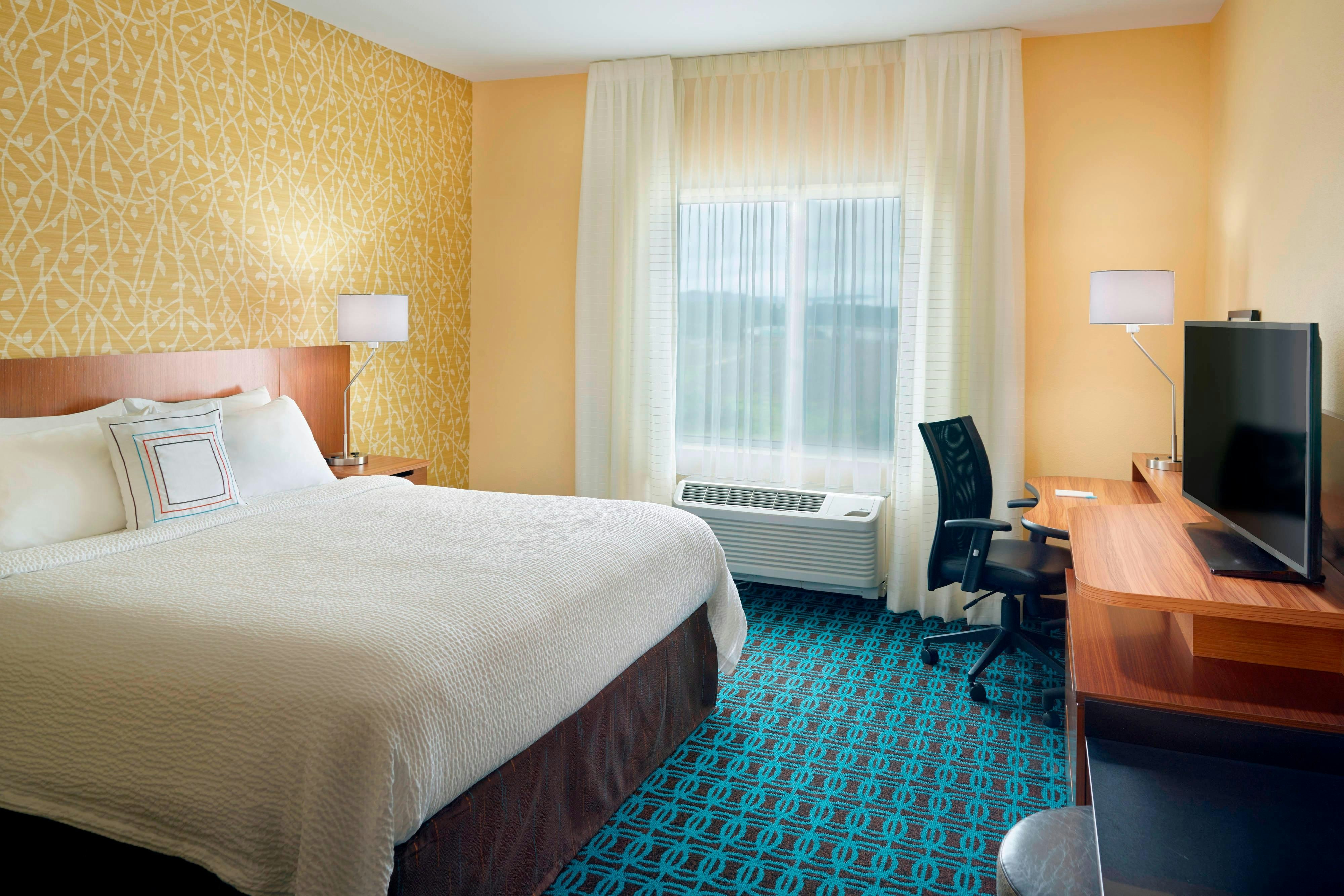 Fairfield by Marriott Inn & Suites Hendersonville Flat Rock