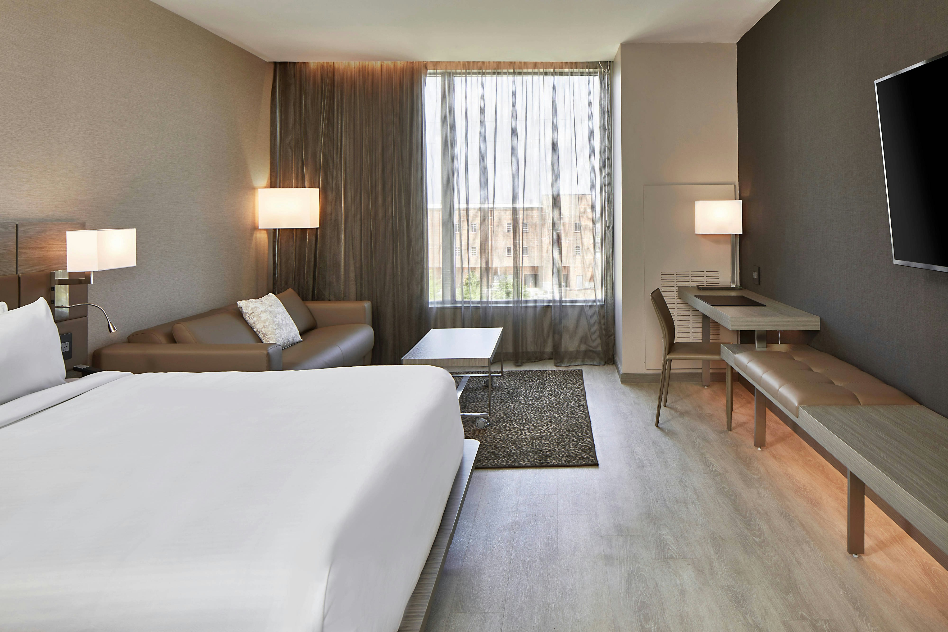 AC Hotel Tuscaloosa Downtown