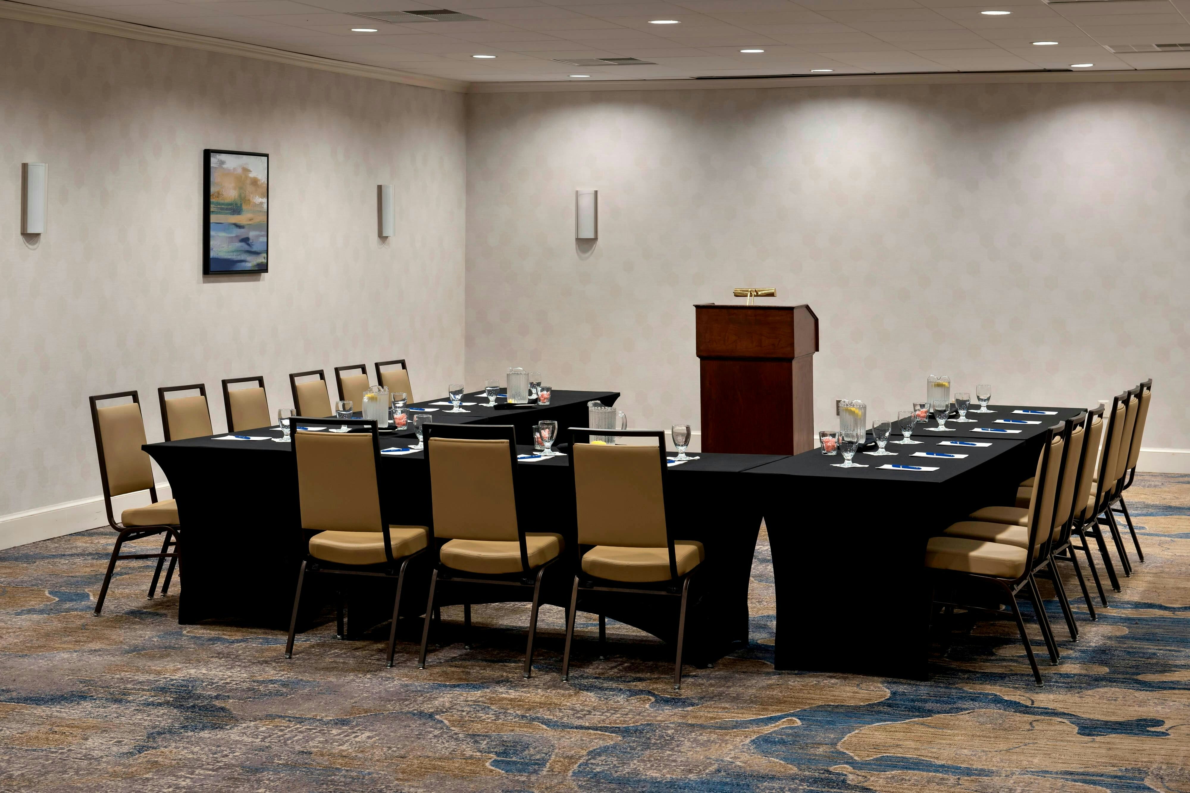 Delta Hotels Utica
