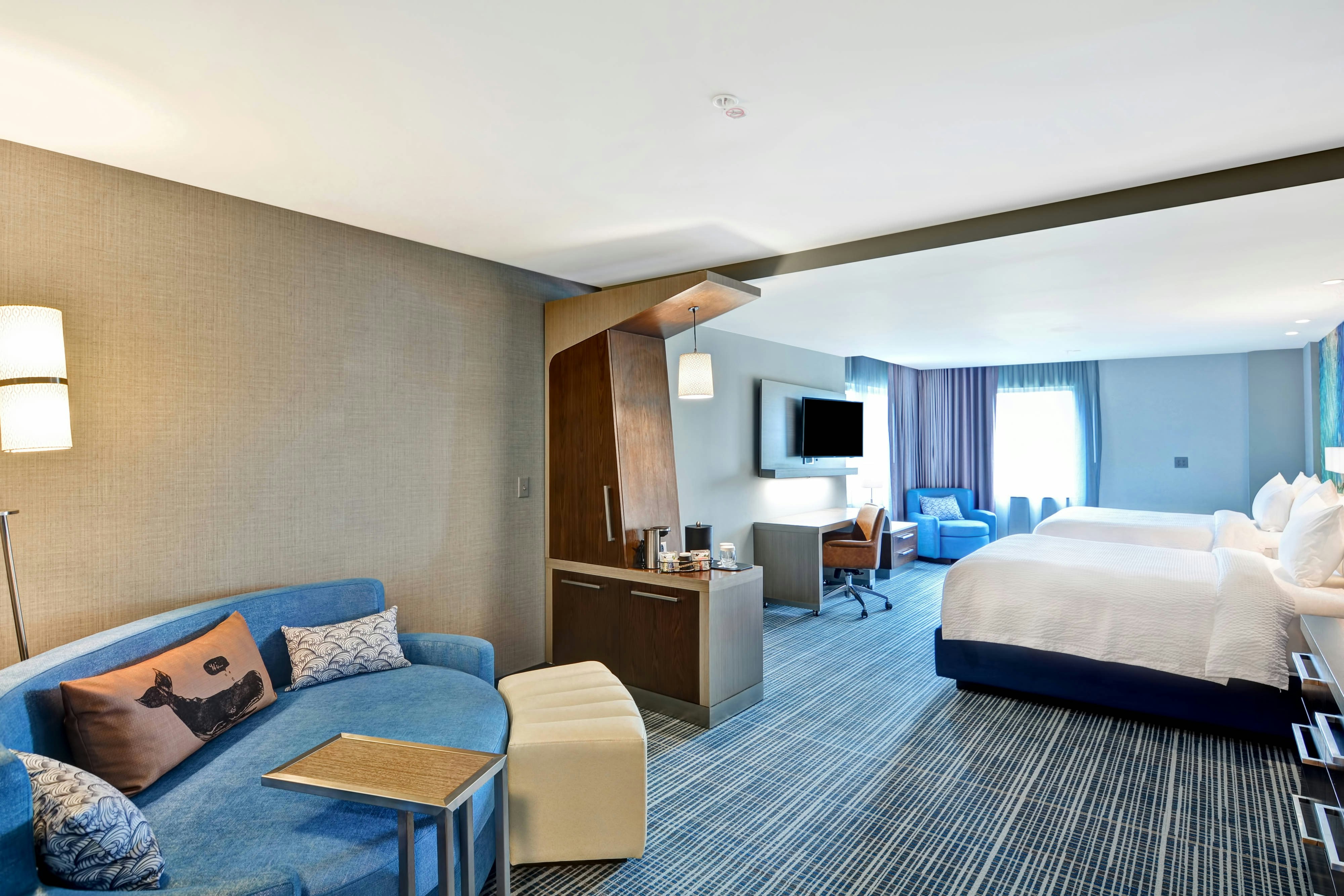 Courtyard by Marriott Long Island Islip/Courthouse Complex