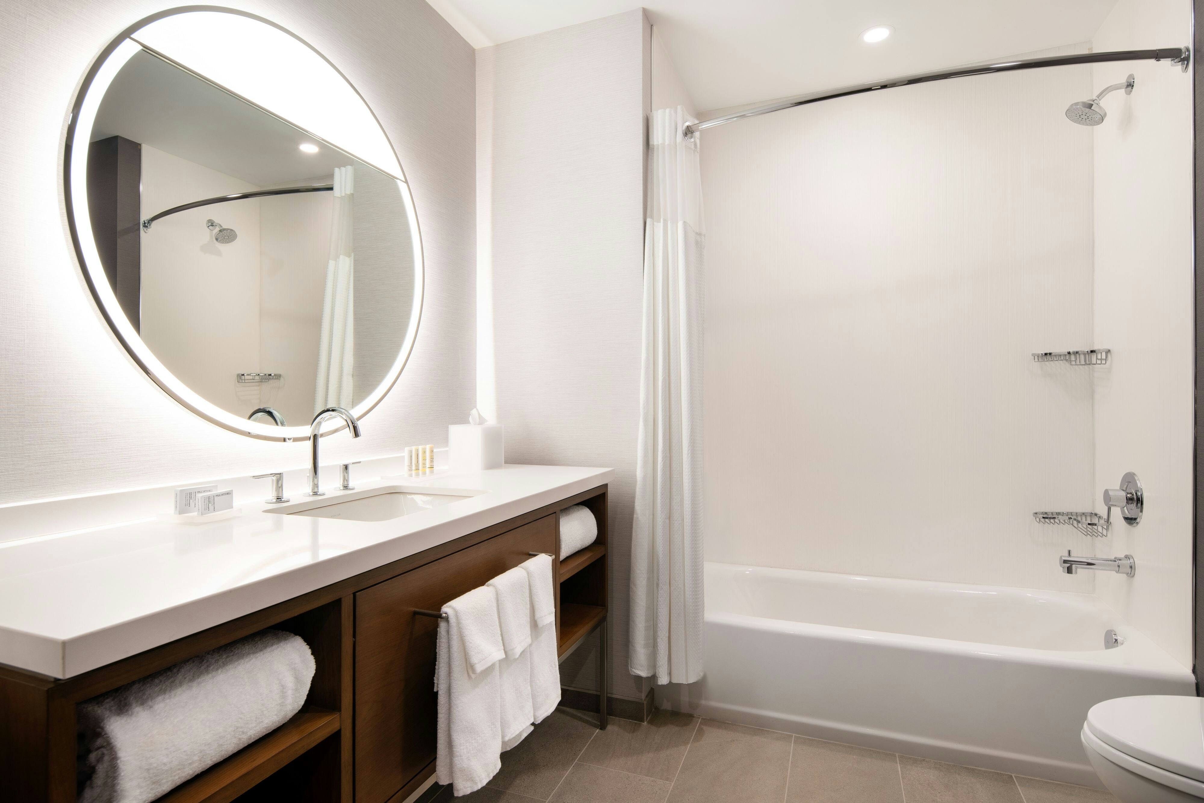 Courtyard by Marriott Fresno Clovis